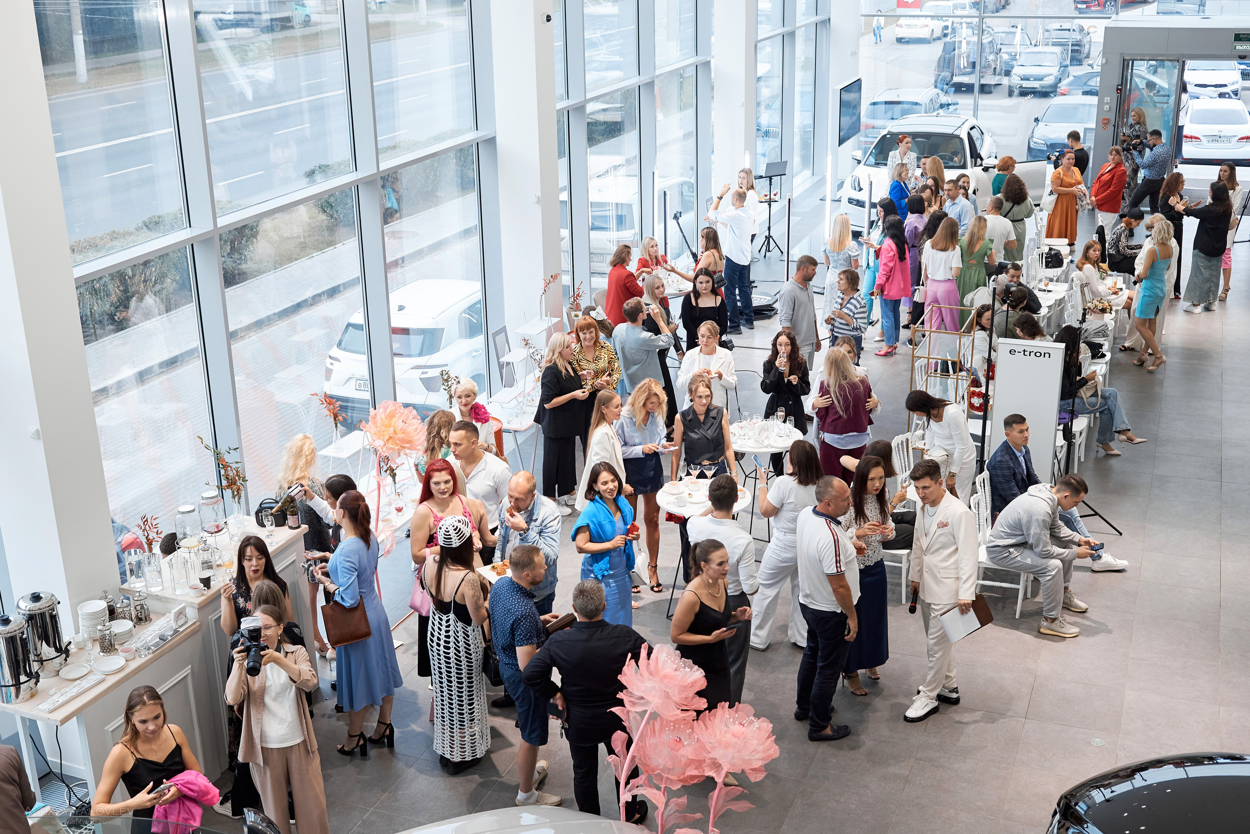 Модный показ PRE-FALL модельной школы Modeling+. Фотограф Алексей Яковлев