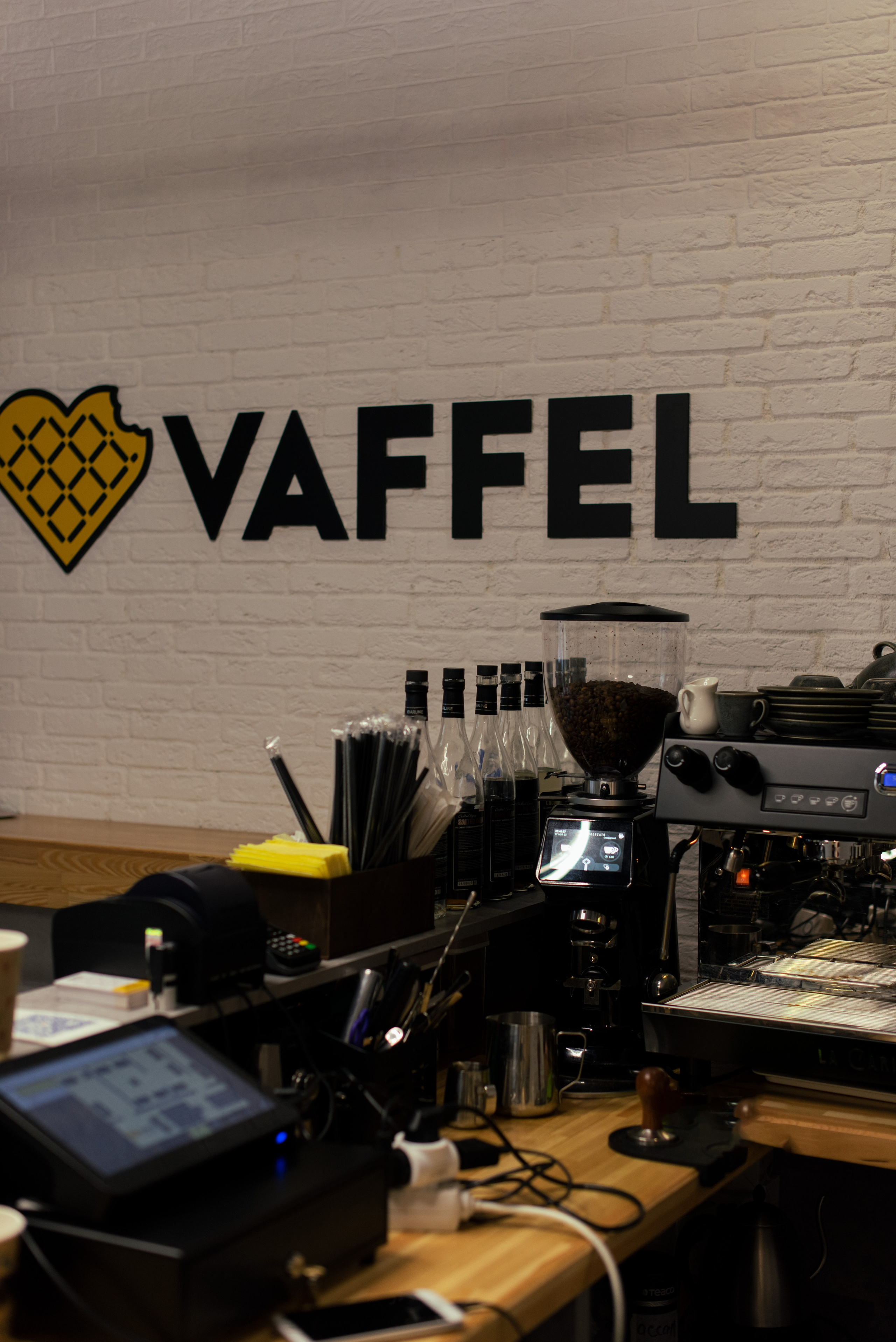 Съемка для кафе Vaffel. Женский фотограф в Москве и МО