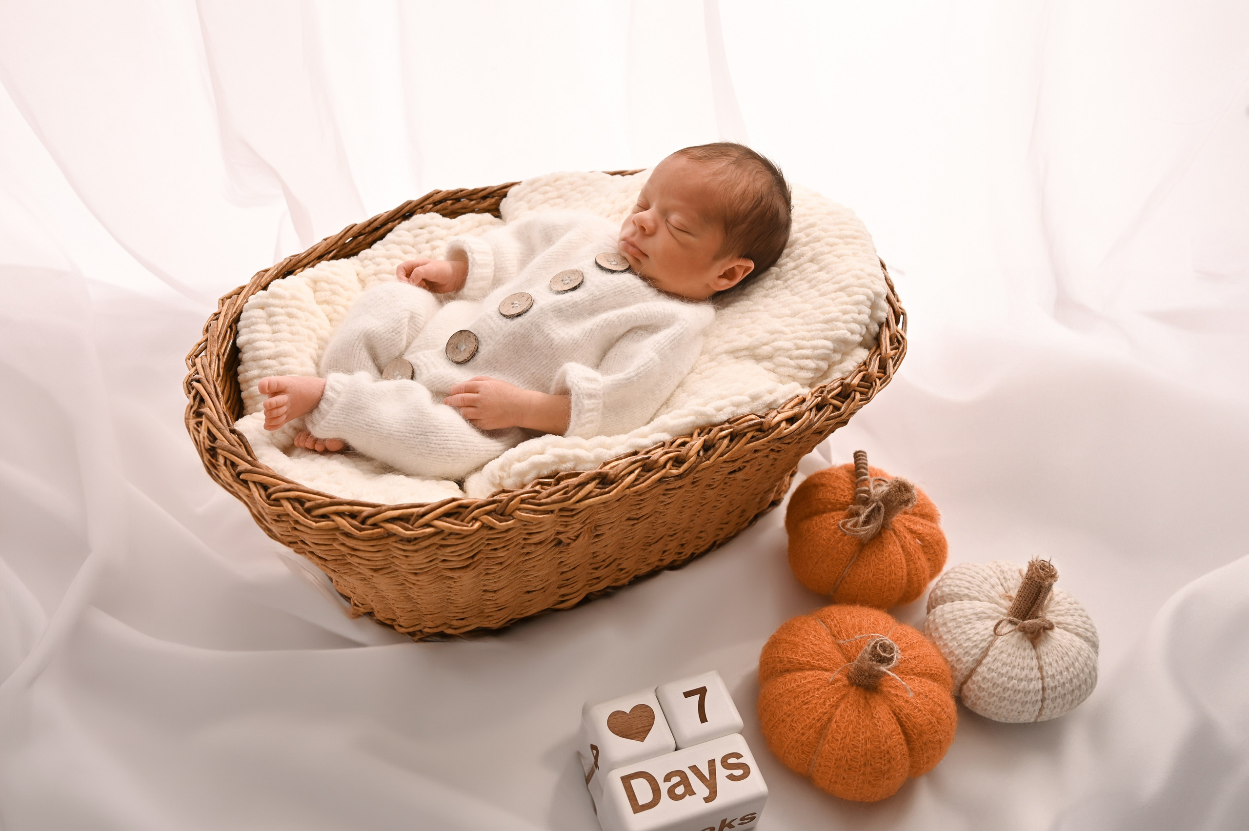 Фотосессия Алана. Фотограф Новорожденных и семейный Элла Огай г. Сатпаев