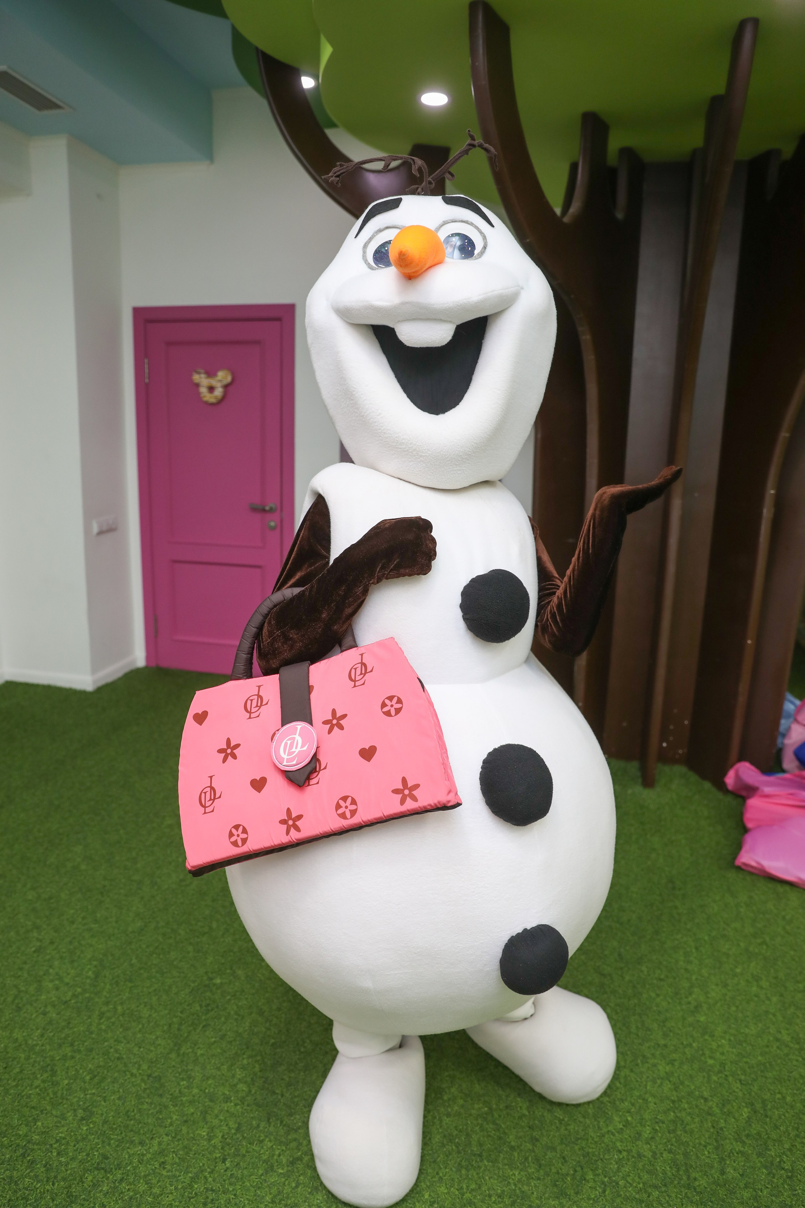 ДЕТСКИЕ МЕРОПРИЯТИЯ. Photographer Viktoriya Markushina «My world throug»