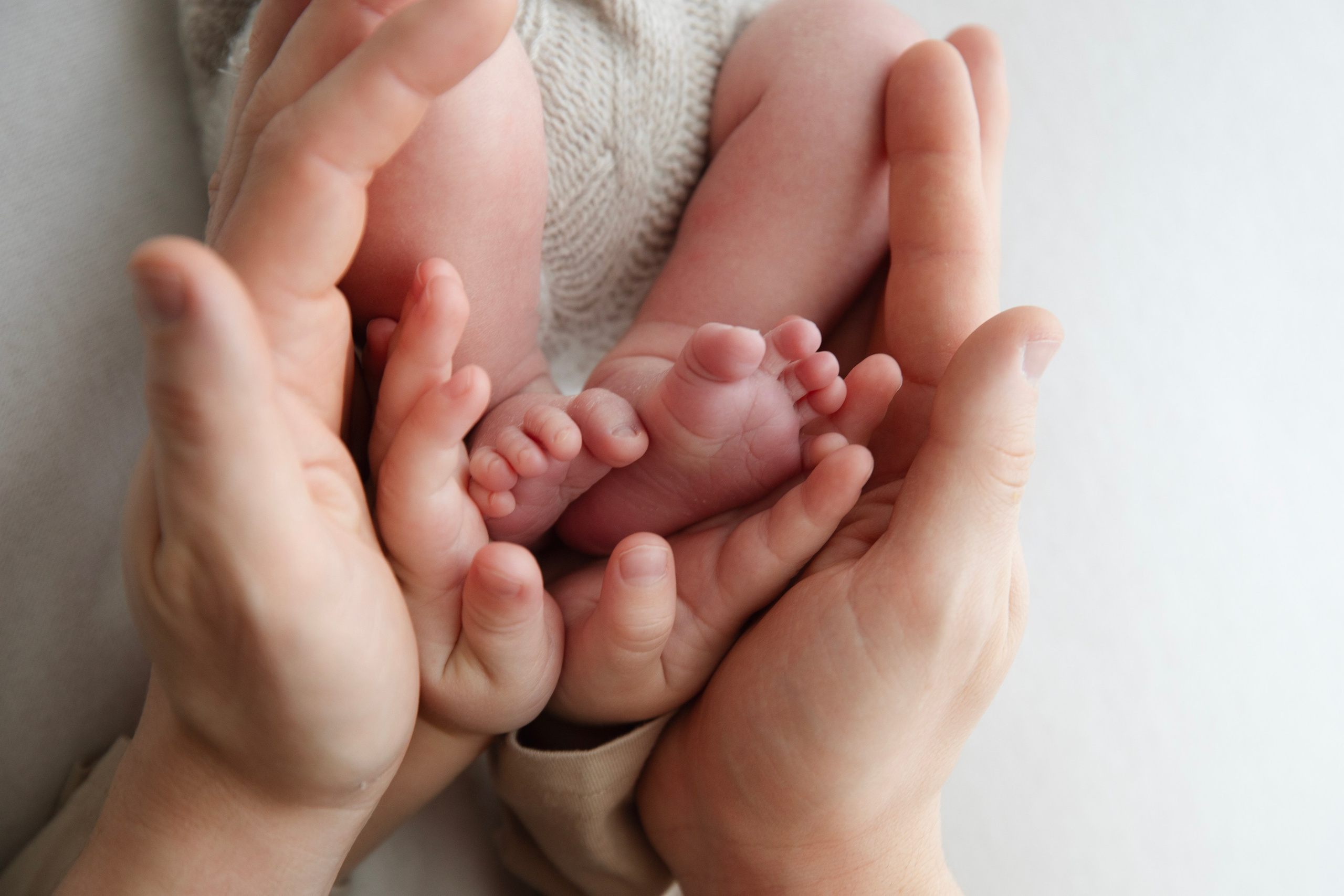 «съемка новорожденного с братом» «студийная съемка малышей». Фотограф новорожденных, детский фотограф  Москва.Семейная съемка Москва. Семенова Анна