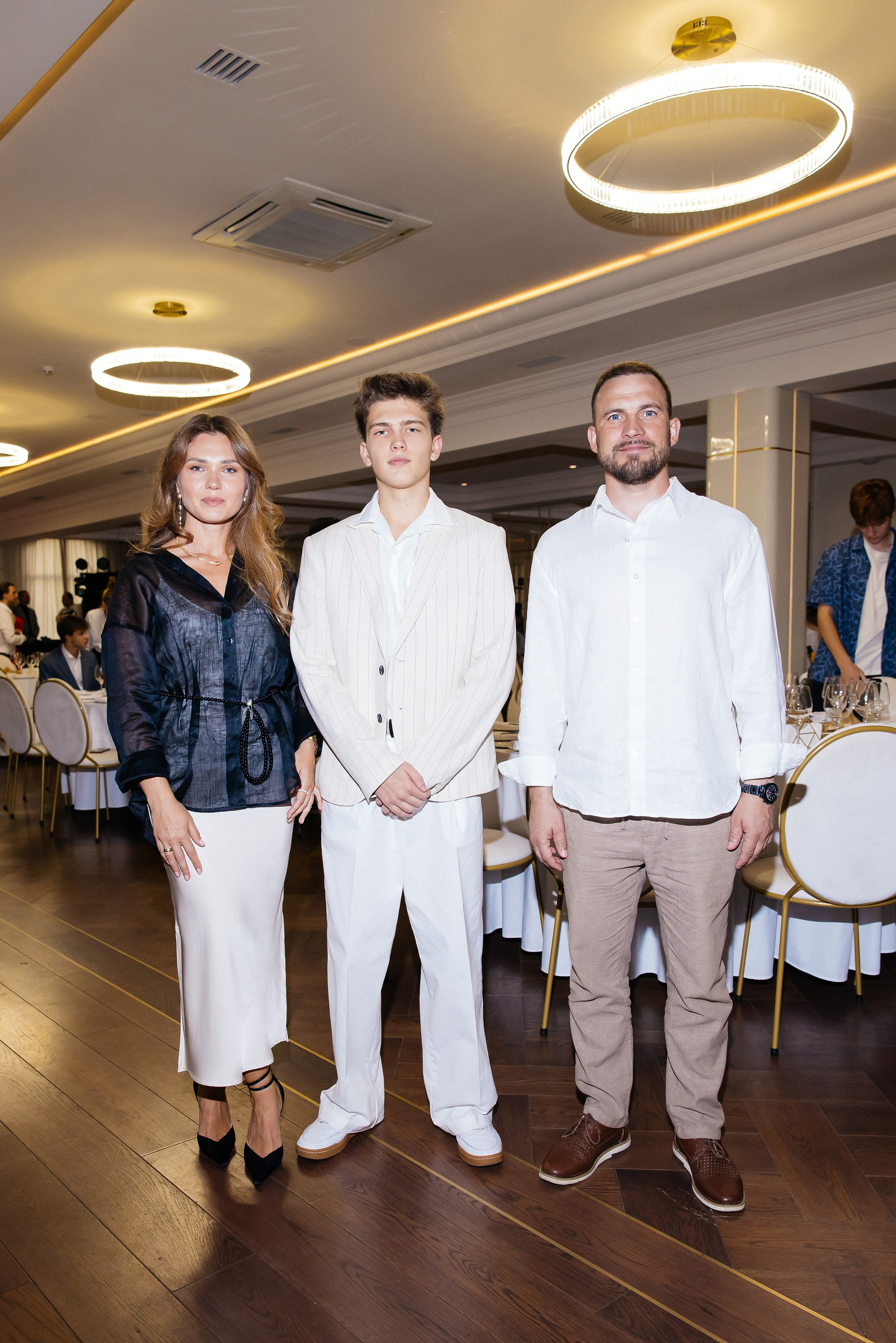 11 класс ШК.100. Фотограф и Видеограф в Краснодаре Юлия Солодченко