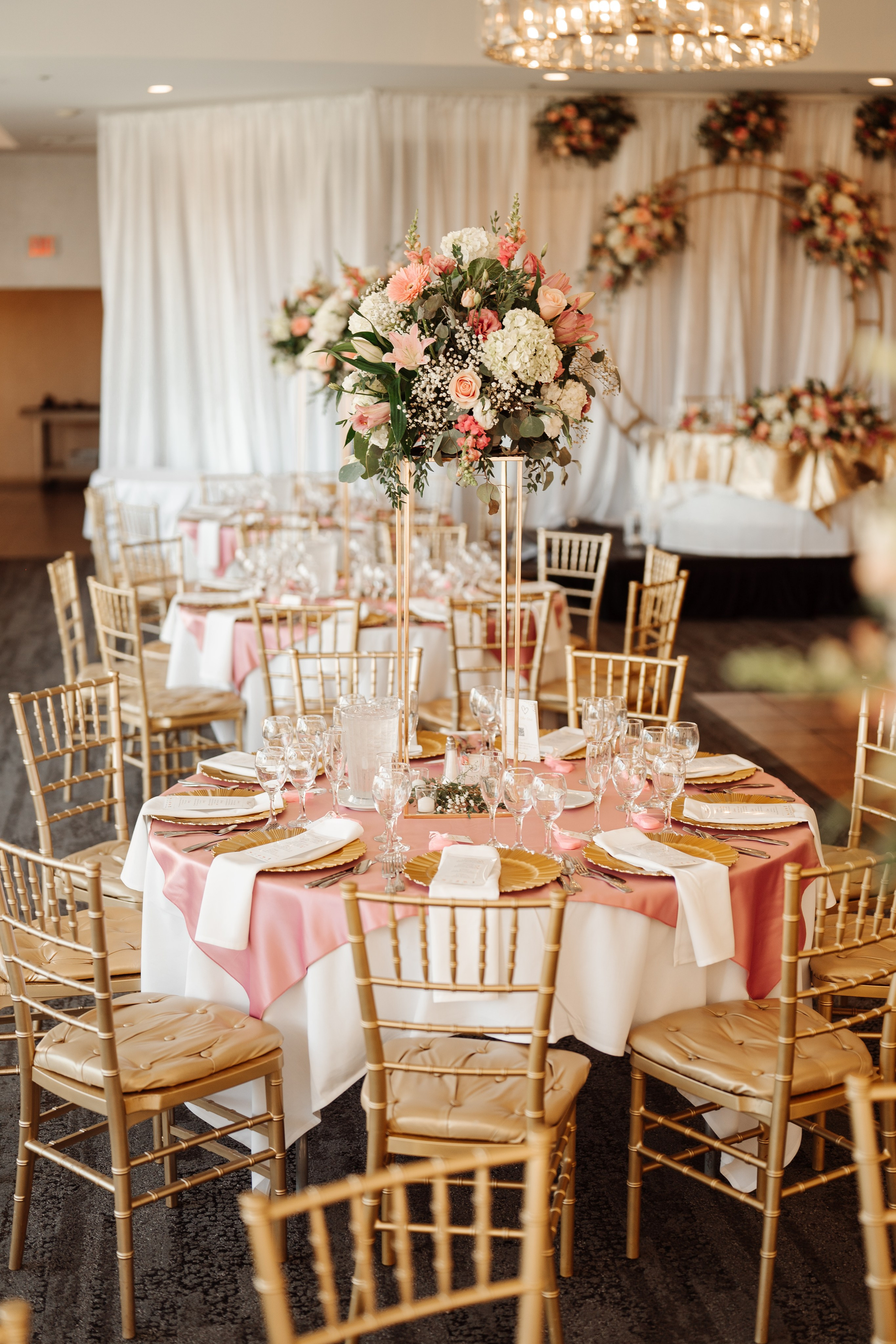 2025-08-16_AndreaChristopher. Ретушер Зенькевич Света