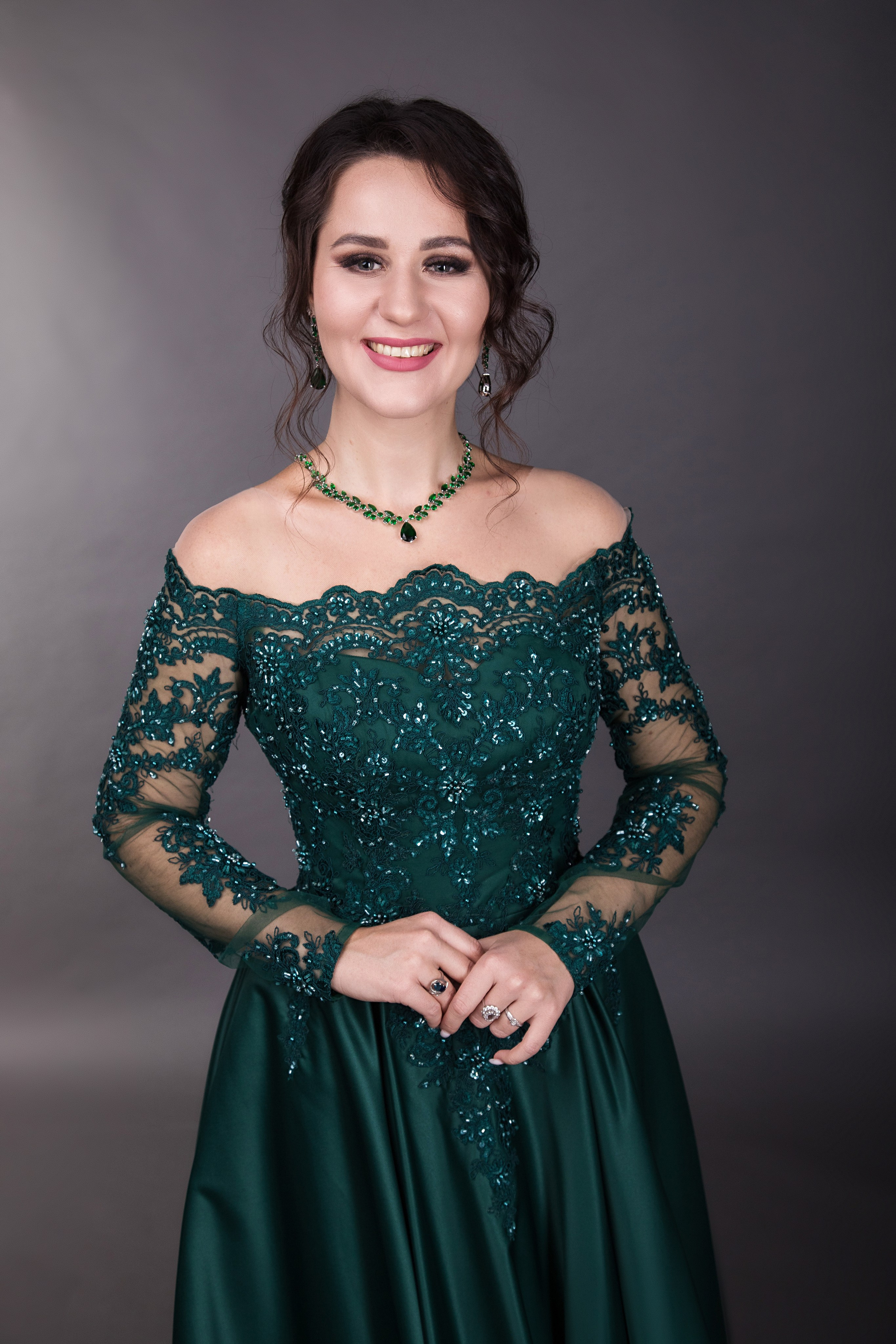 Для афиши. Креативный и женский Фотограф Омске Наталья Лебедева