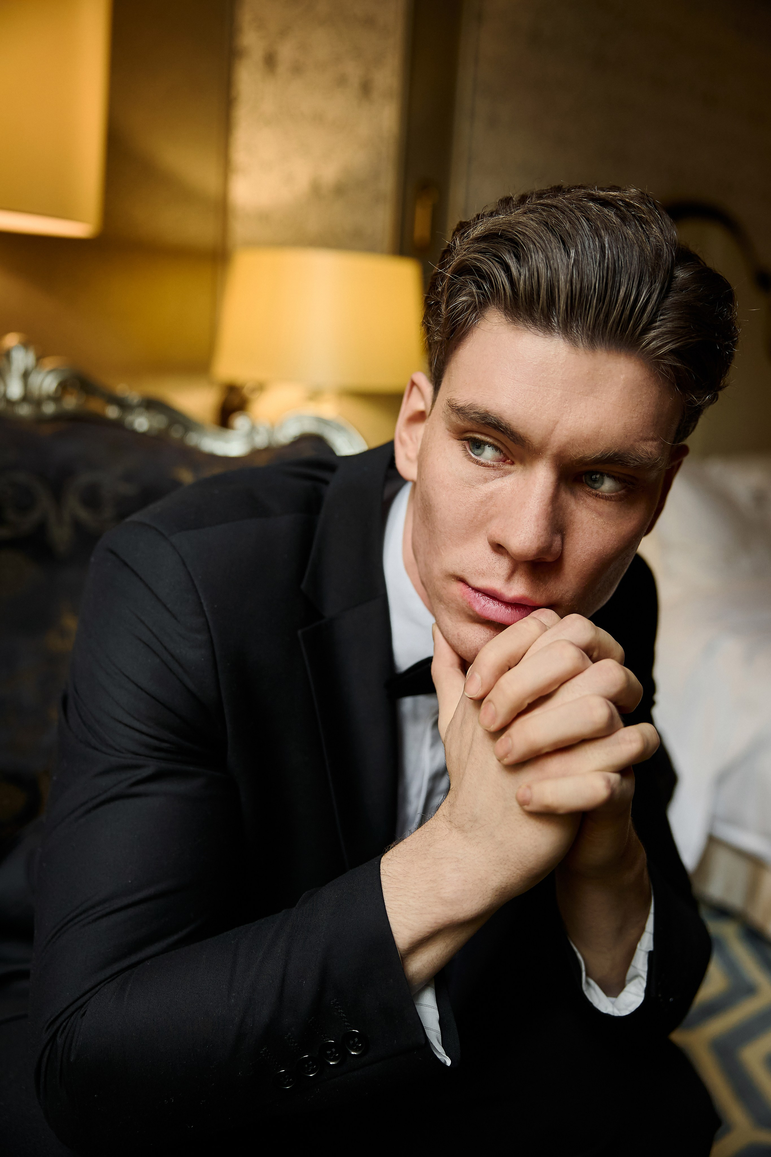 Вадим и Алина. Сборы в отеле St Regis. Свадебный фотограф в Москве и Подмосковье