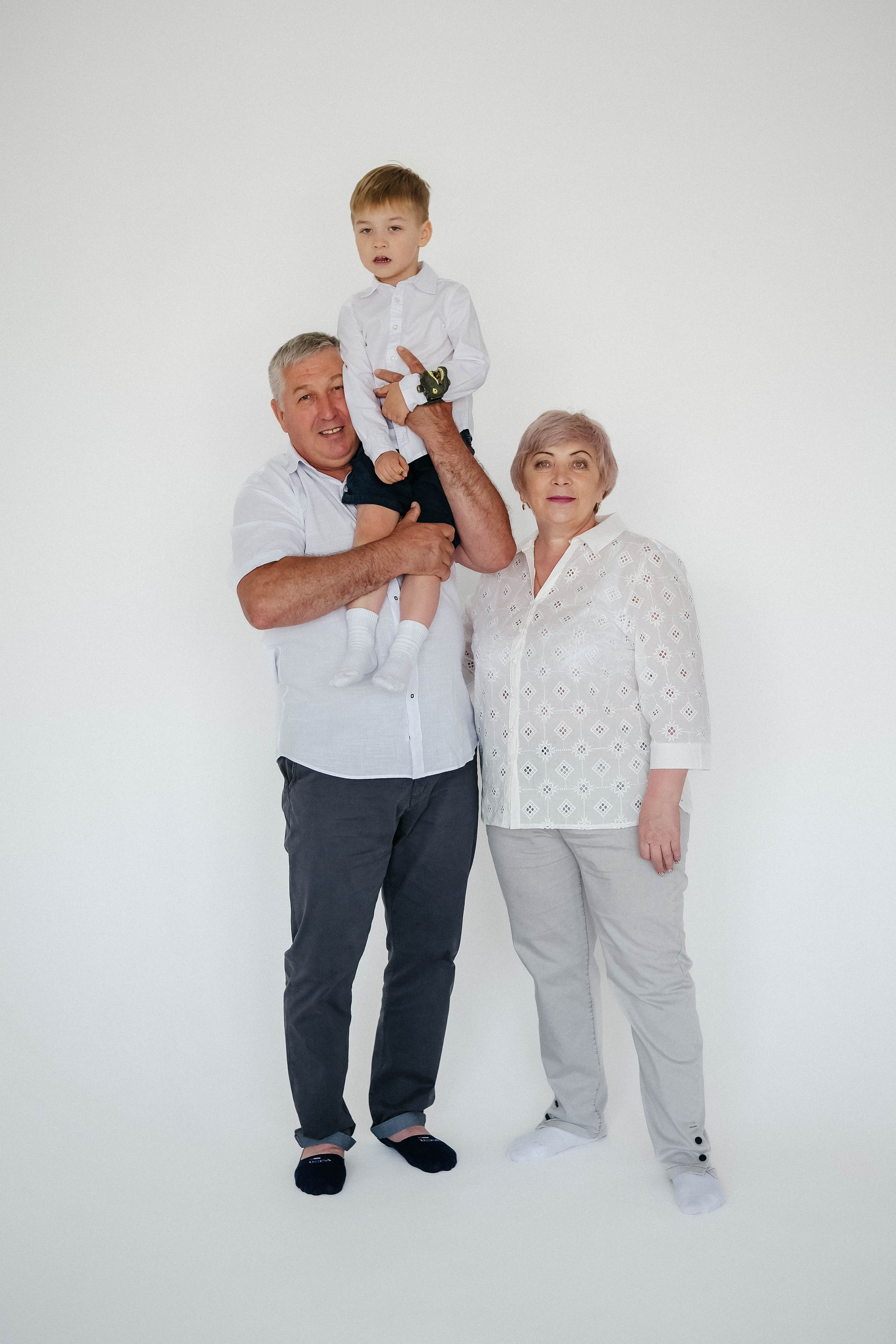 Большая семейная на циклораме. Главная