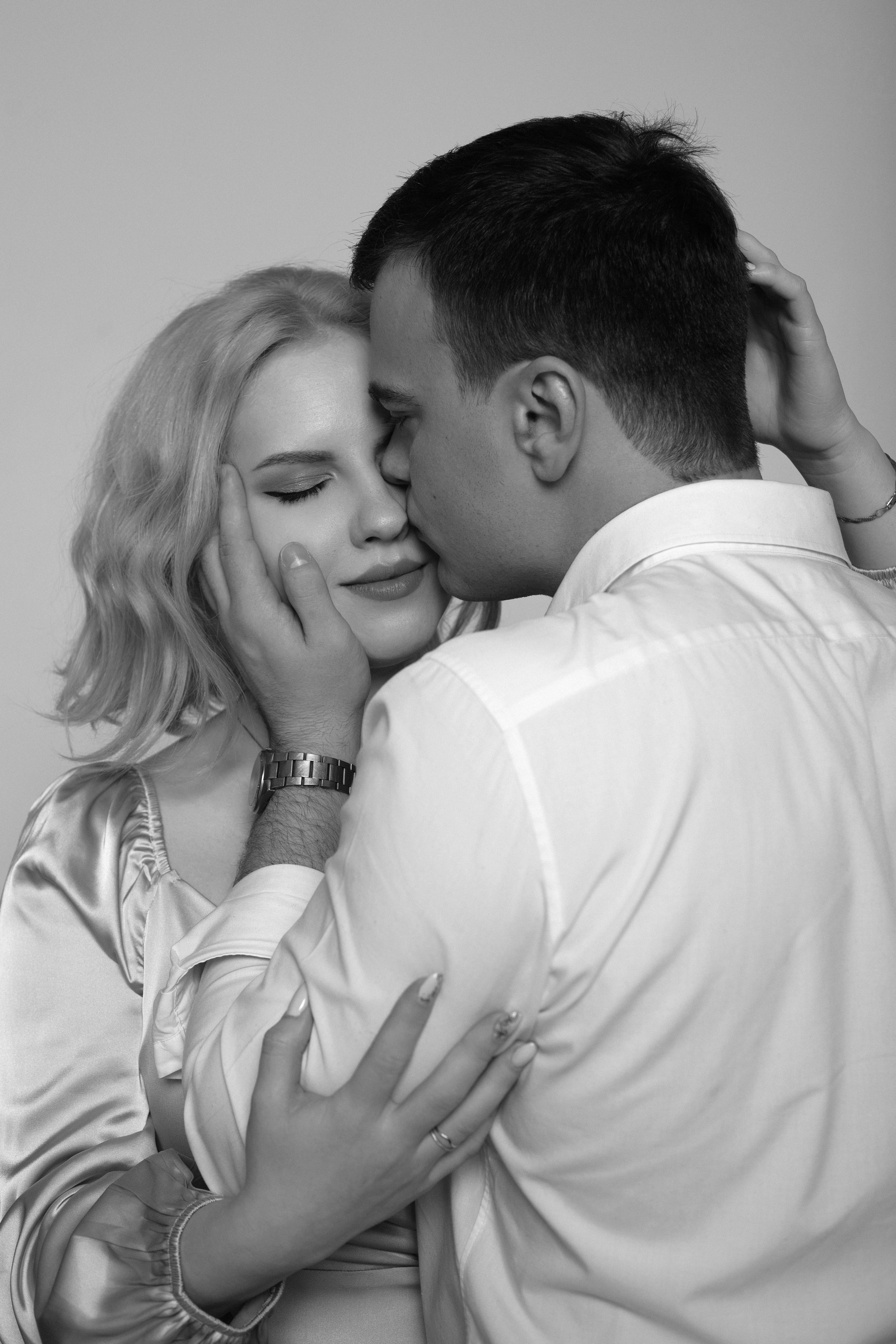 Фотосессия для влюбленных в студии. Портретный фотограф в Москве Калагина Светлана