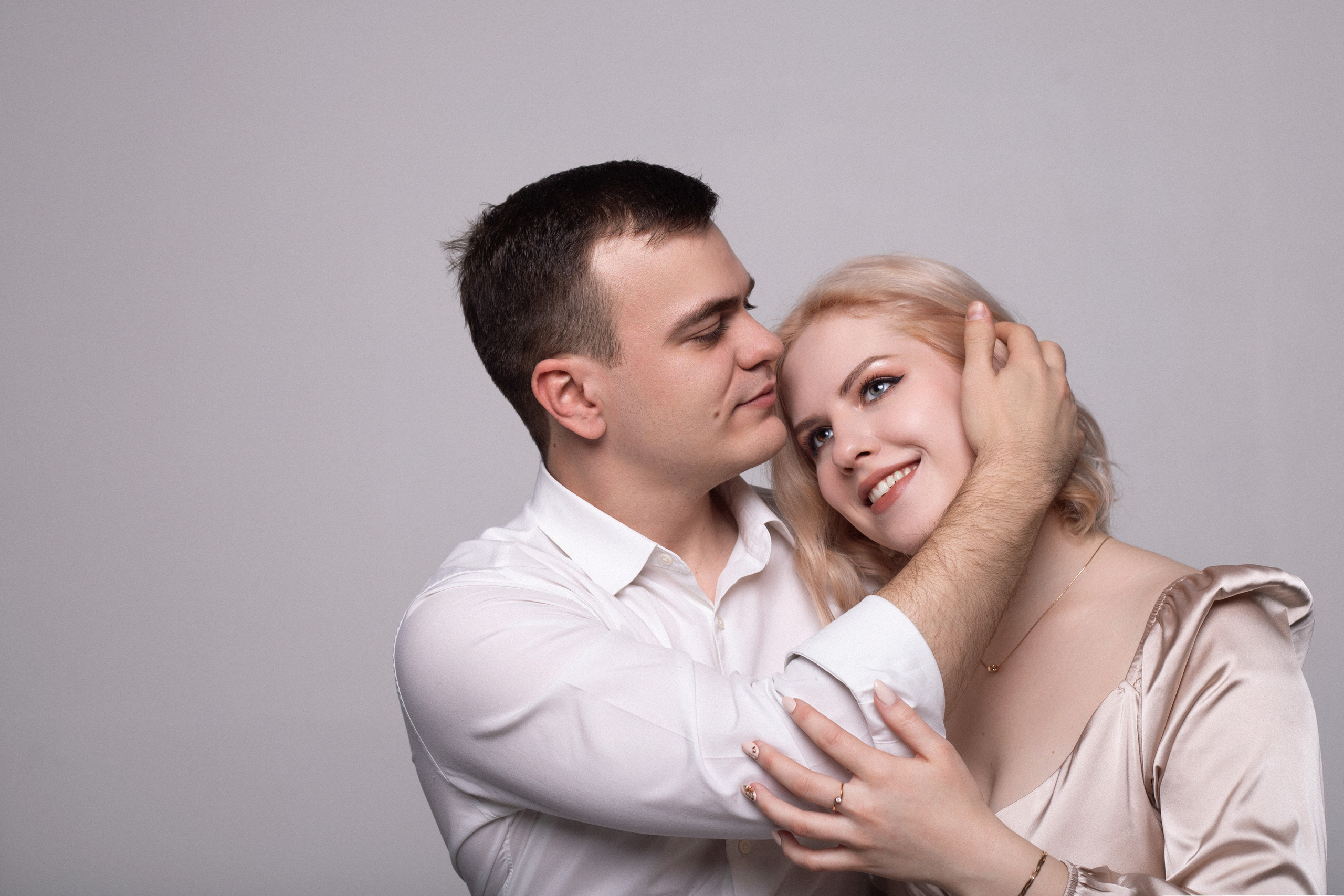 Фотосессия для влюбленных в студии. Портретный фотограф в Москве Калагина Светлана