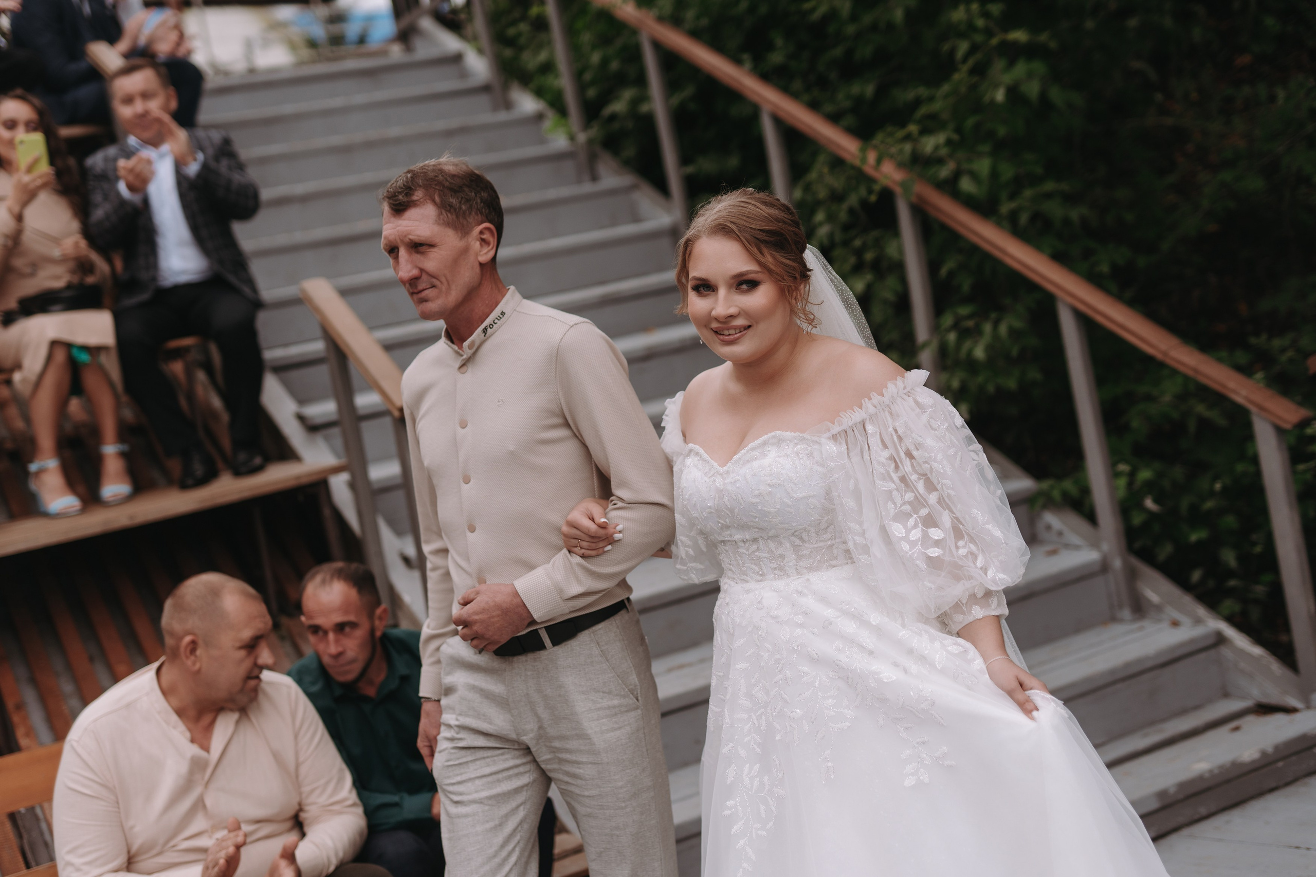 КАФЕ М5 / ХОТИМ ЕДИМ / БОГДАН НАСЫРОВ / ИЛЬНАР АХМАДУЛЛИН