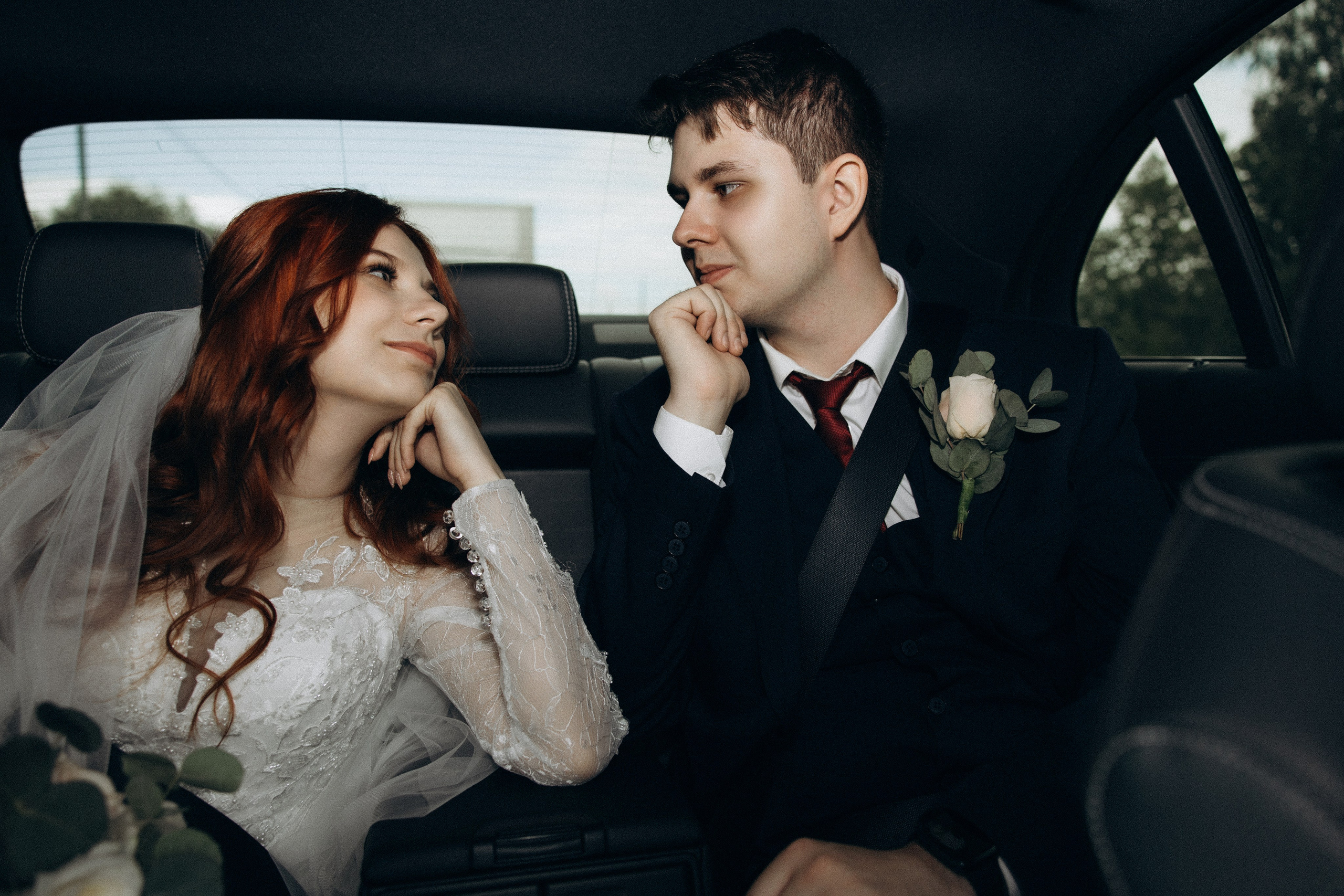 Фотосессия свадьбы Ивана и Александры в парке Горки Ленинские