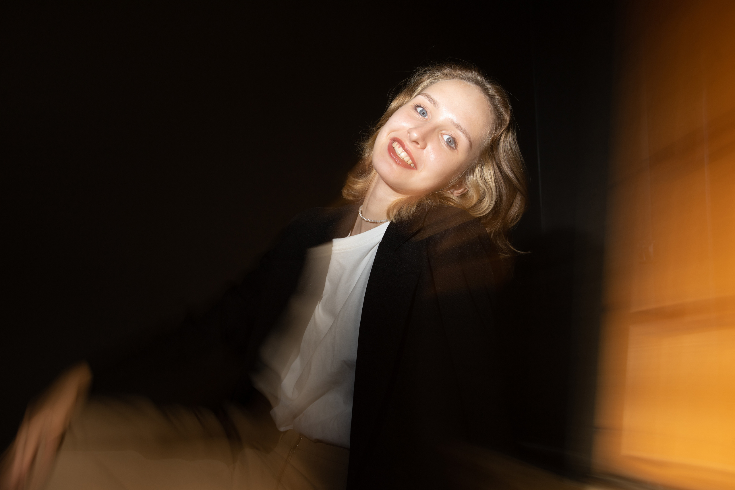 Заказать выпускной школьный альбом Тюмень. Выпускные альбомы в Тюмени для школ, садов, вузов спортивных секций