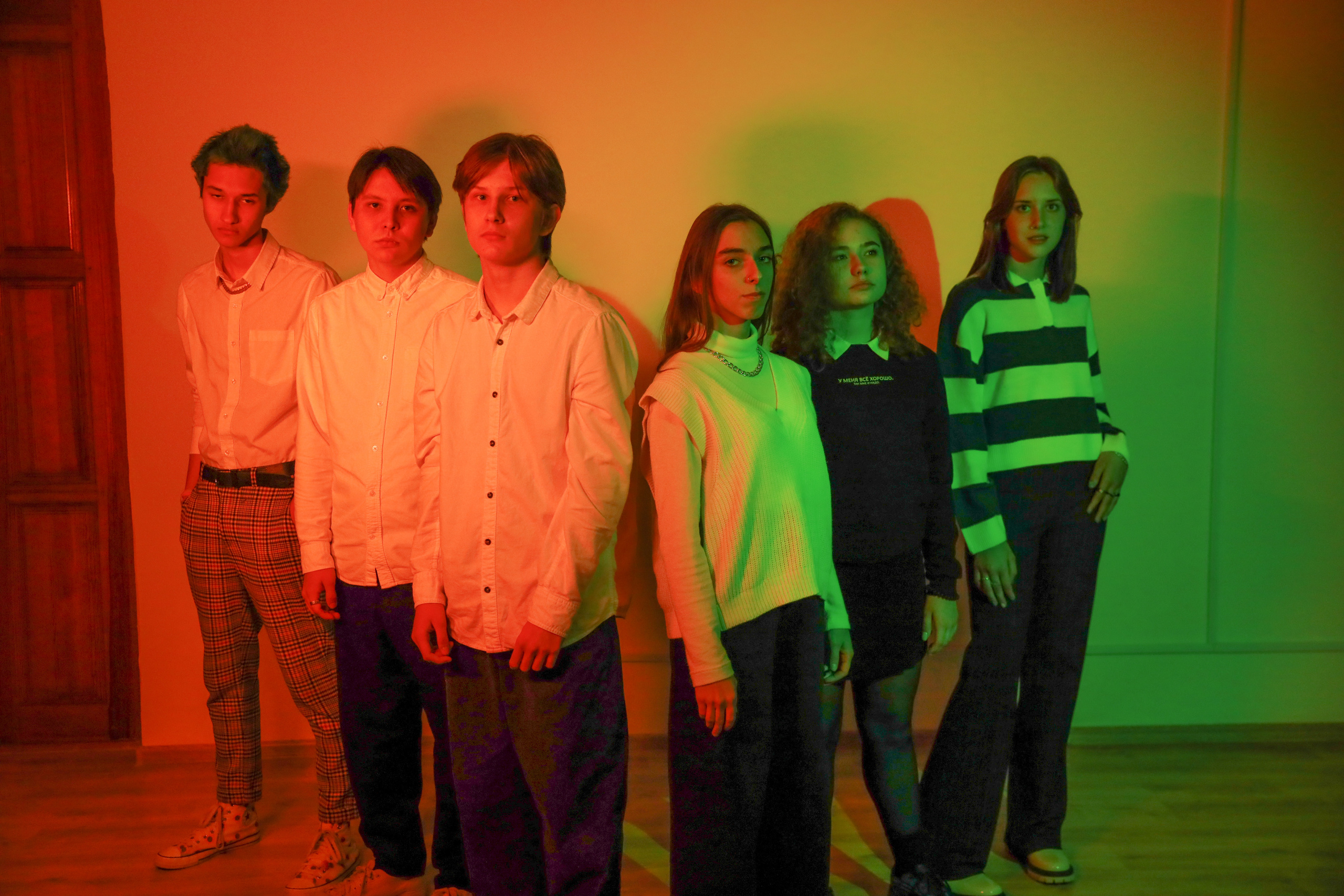 Заказать выпускной школьный альбом Тюмень. Выпускные альбомы в Тюмени для школ, садов, вузов спортивных секций