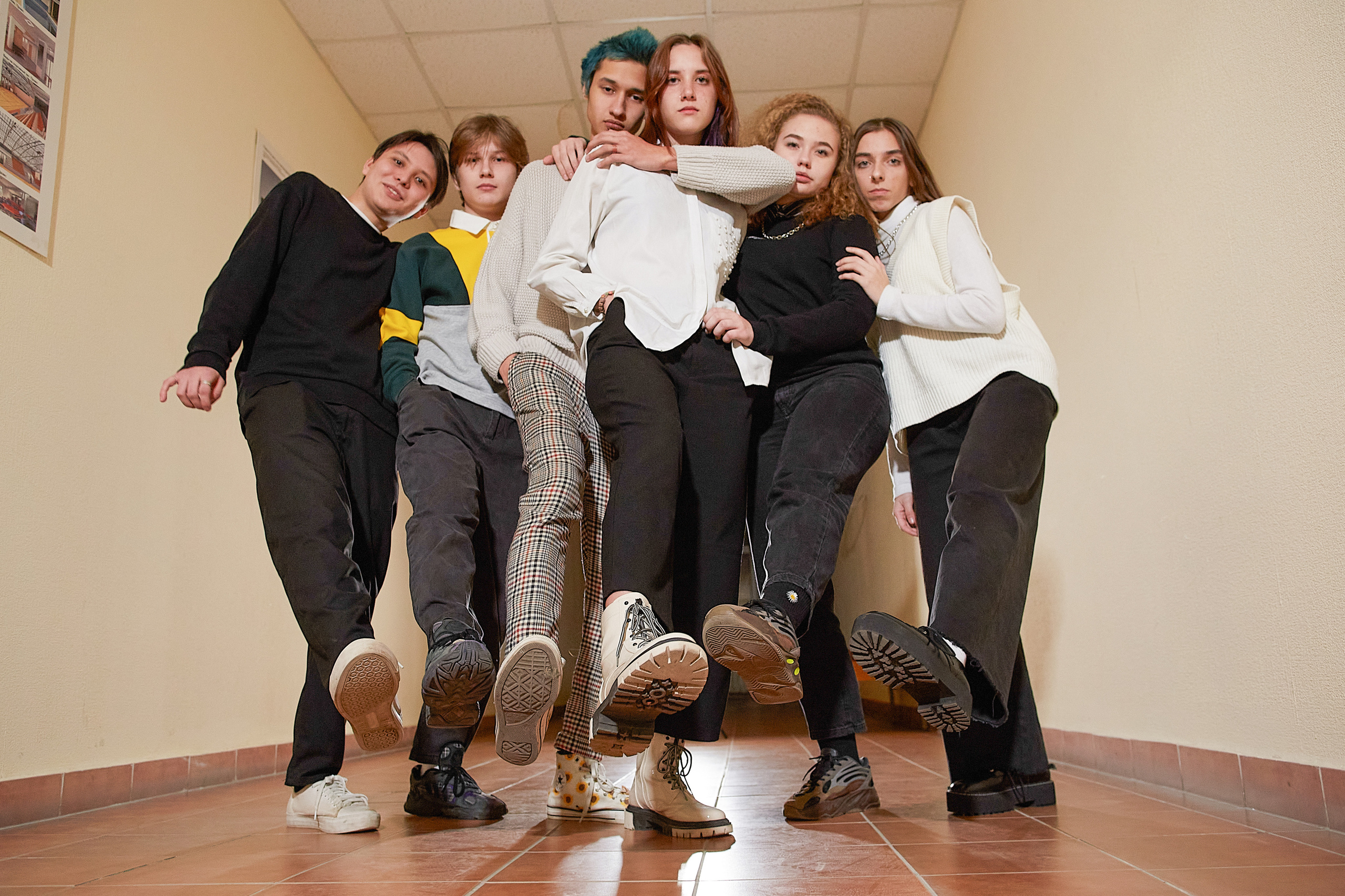 Заказать выпускной школьный альбом Тюмень. Выпускные альбомы в Тюмени для школ, садов, вузов спортивных секций