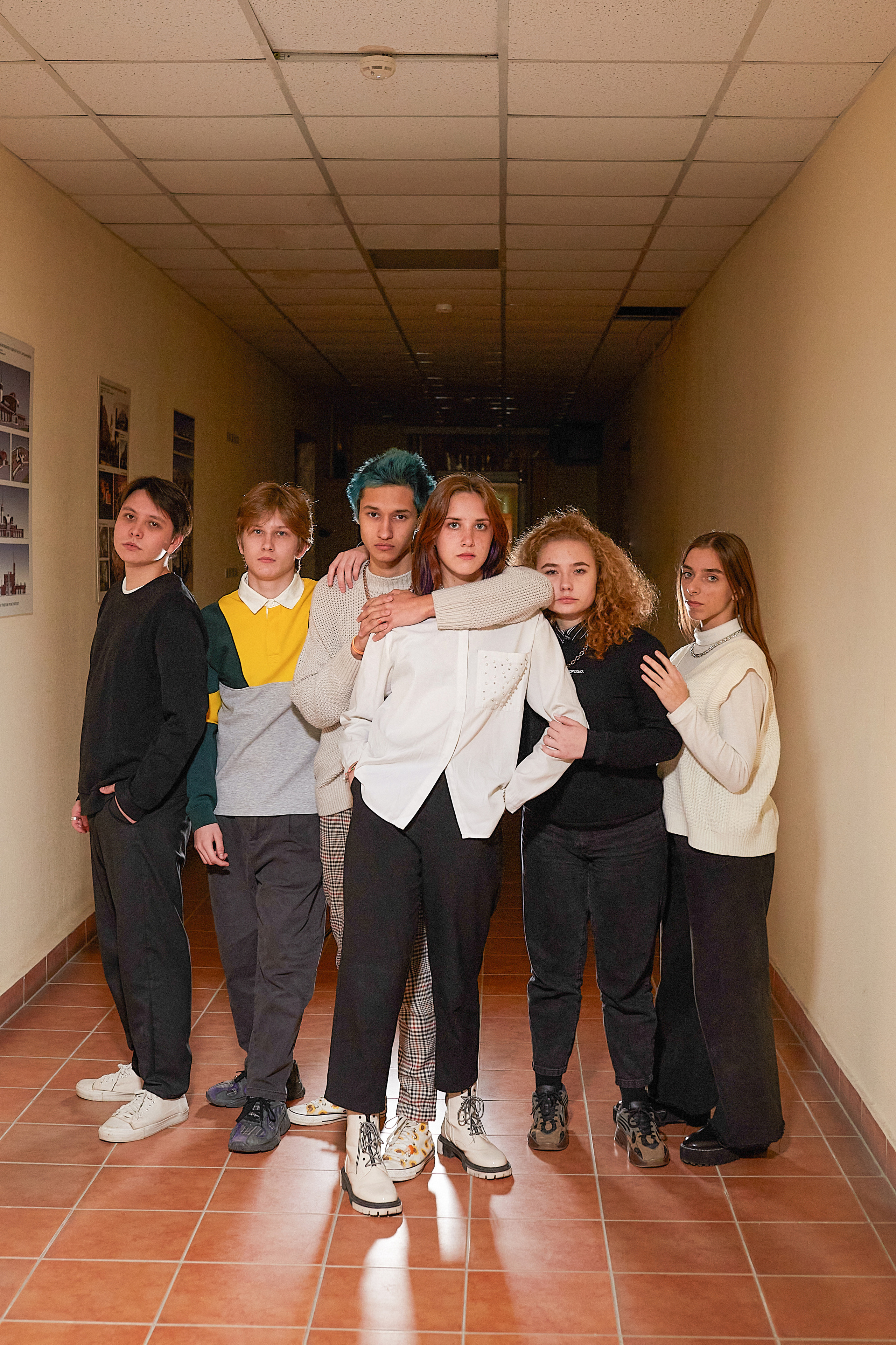 Заказать выпускной школьный альбом Тюмень. Выпускные альбомы в Тюмени для школ, садов, вузов спортивных секций