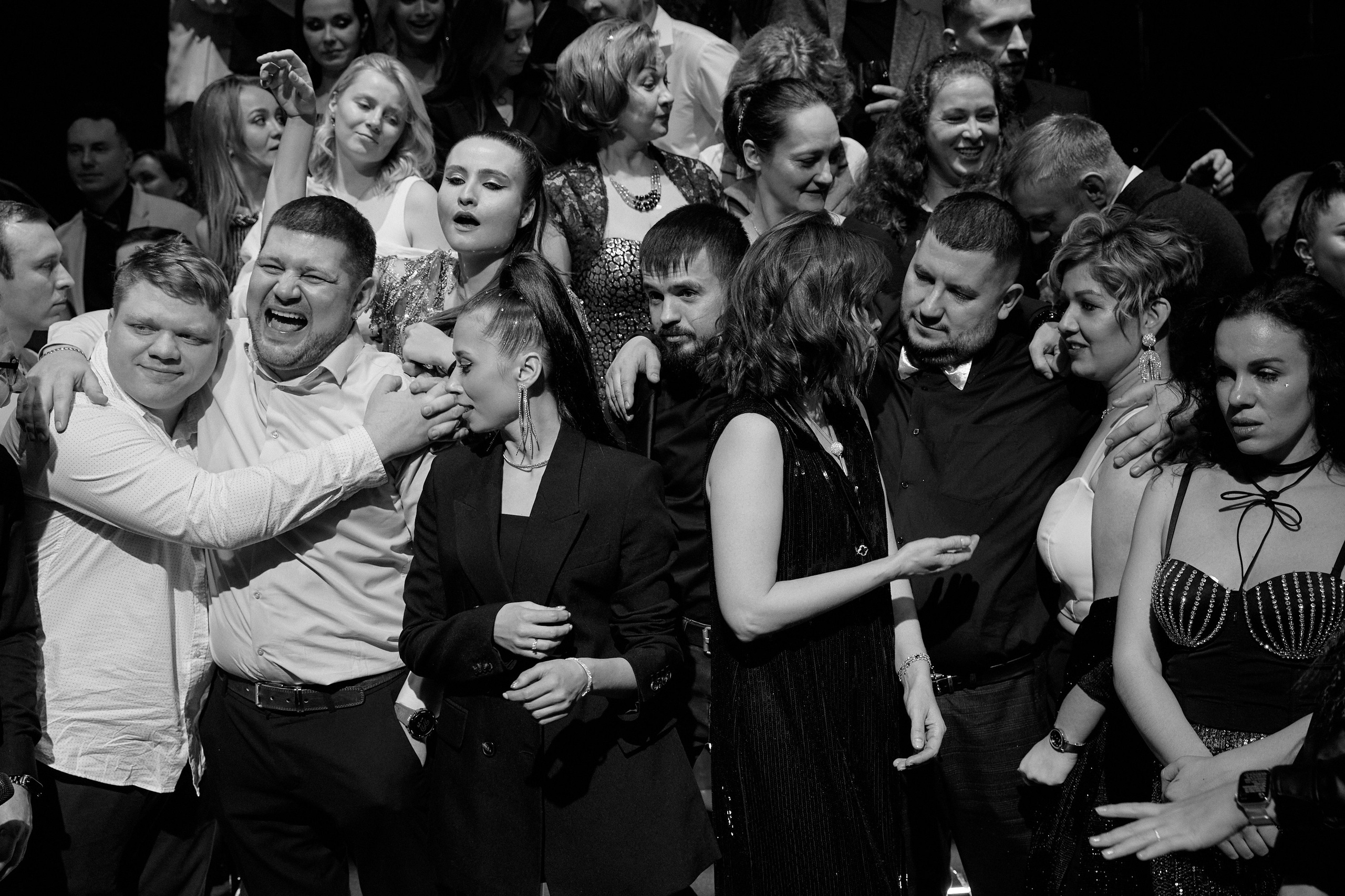 BUNTER GROUP. Happy New Year. Дмитрий Мазуркевич: Профессиональный Репортажный Фотограф