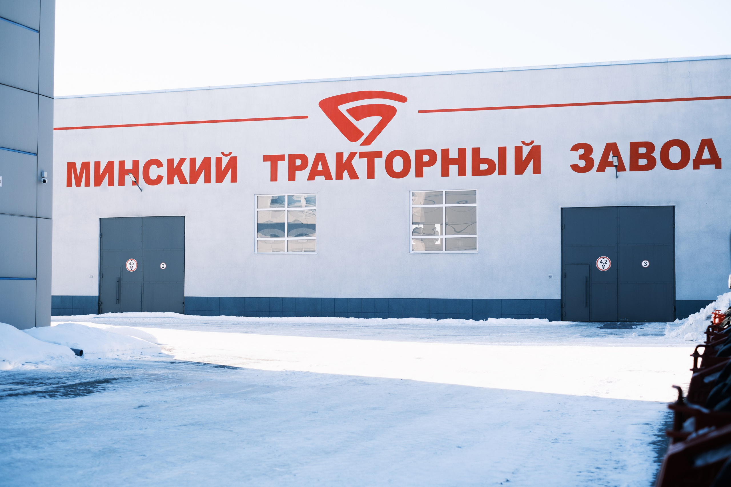 Корпоративная фотосессия в Новосибирске | Минский Тракторный Завод. Ксения Ильиных — Фотограф в Новосибирске