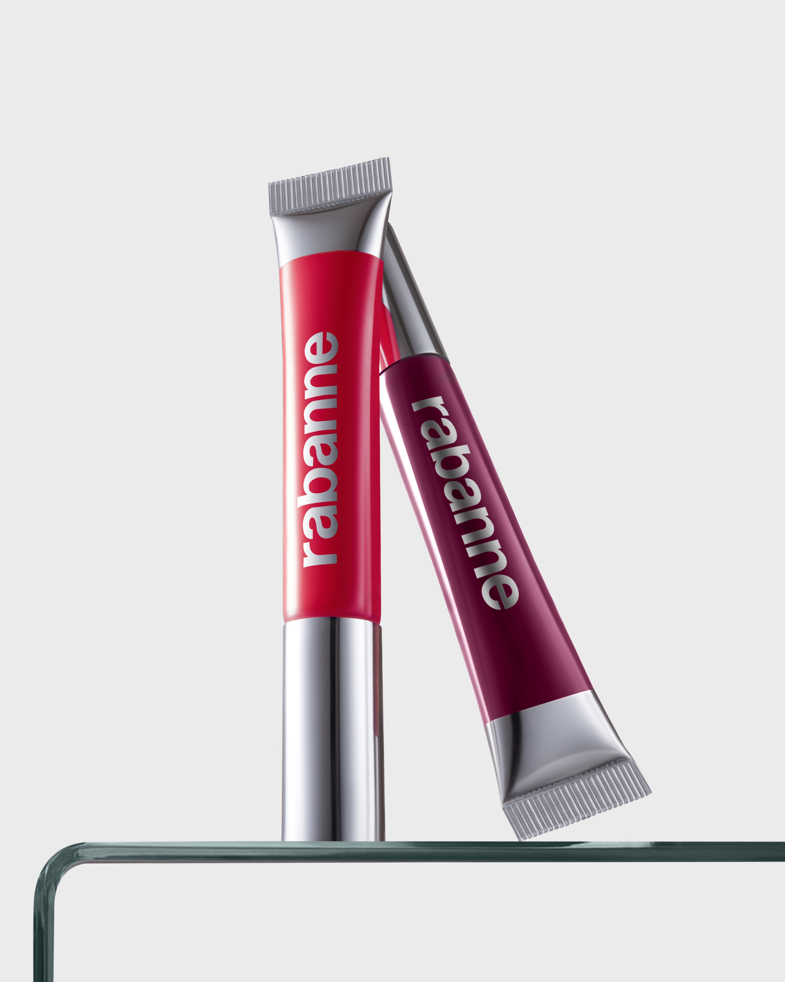 PRODUCT. RETOUCHER / Beauty / Product / Fashion / Commercial