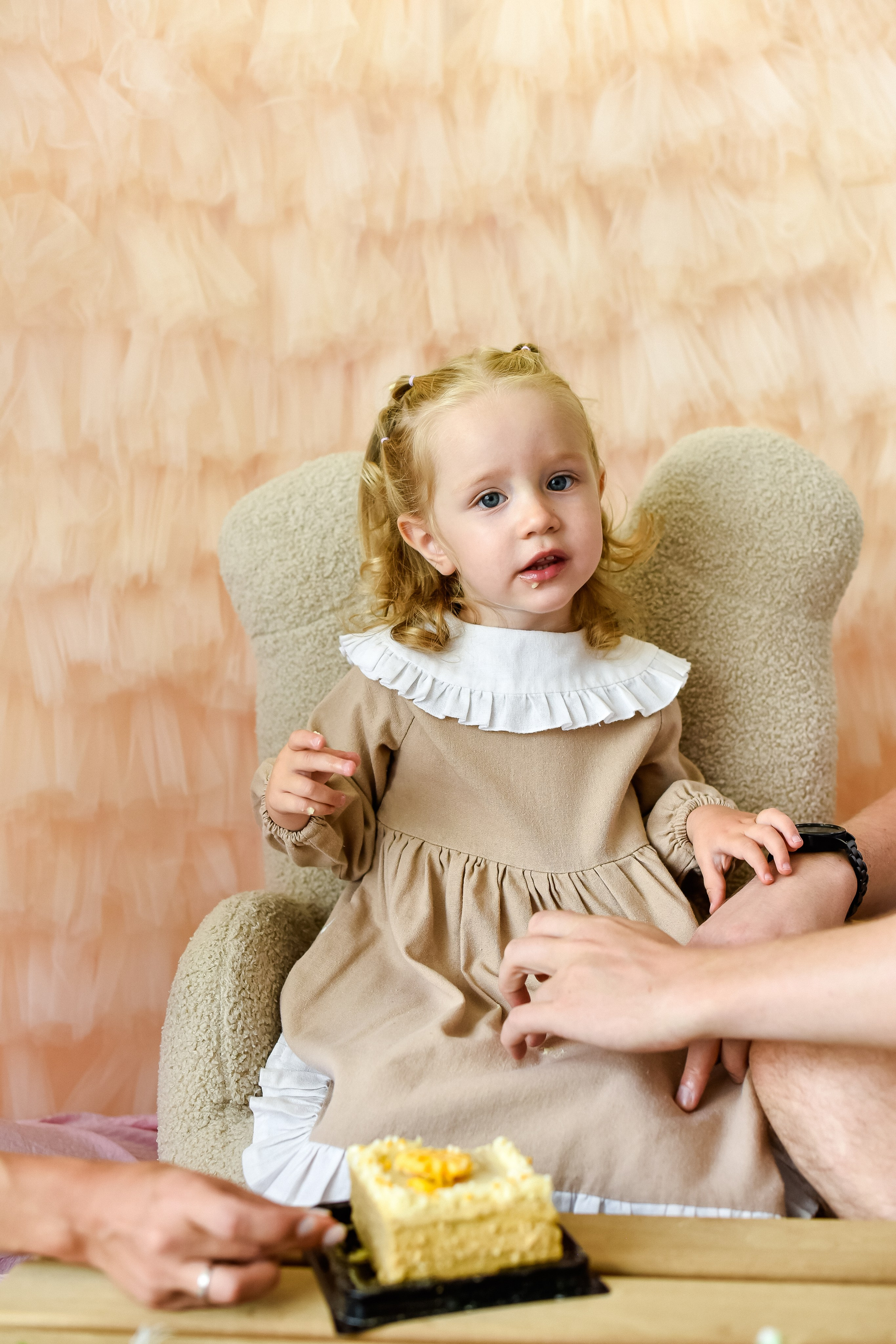 Анечке 2 годика