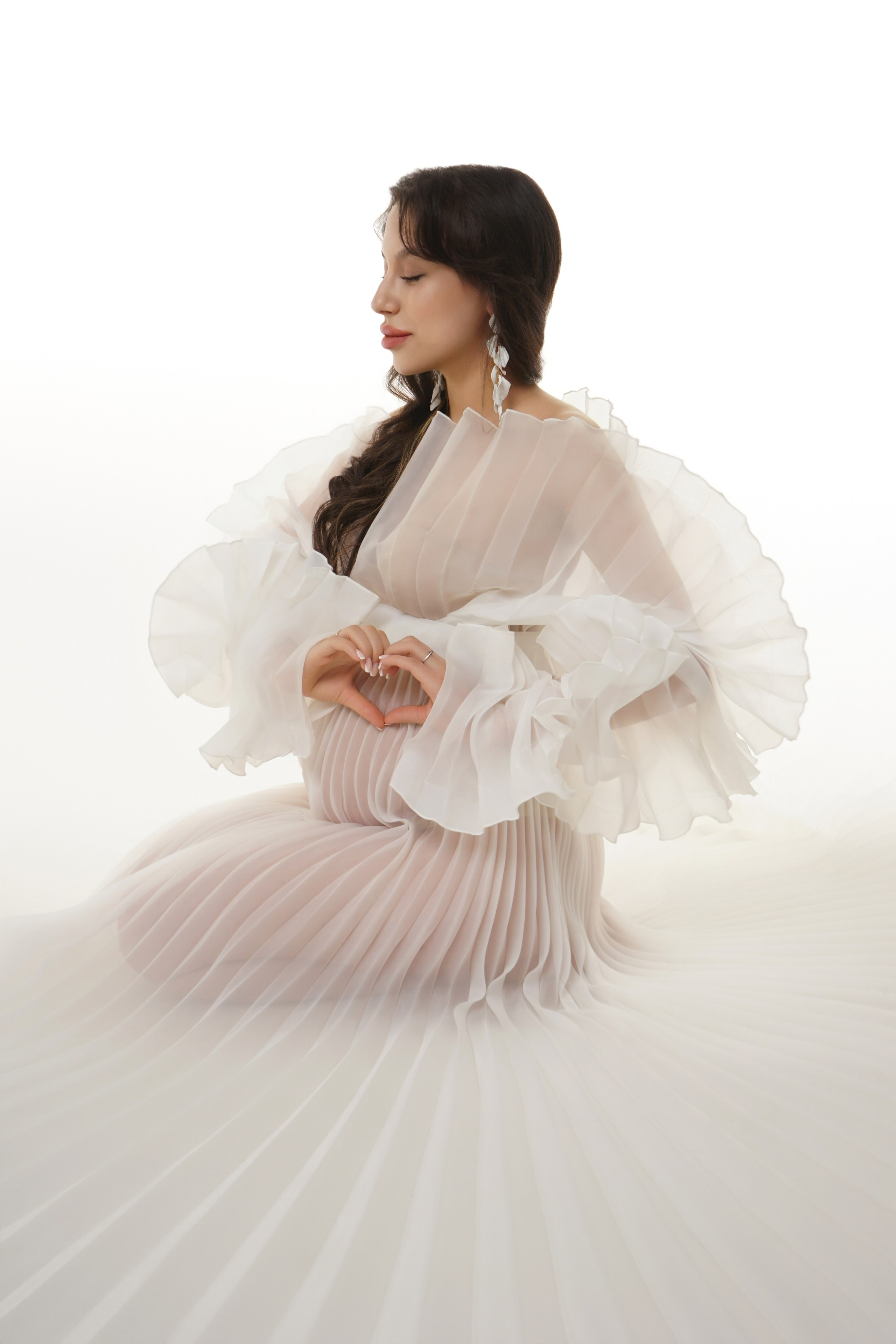 Съёмка беременности в моей фотостудии «НЕБО». Женский фотограф в Химках Алёна Ленёва