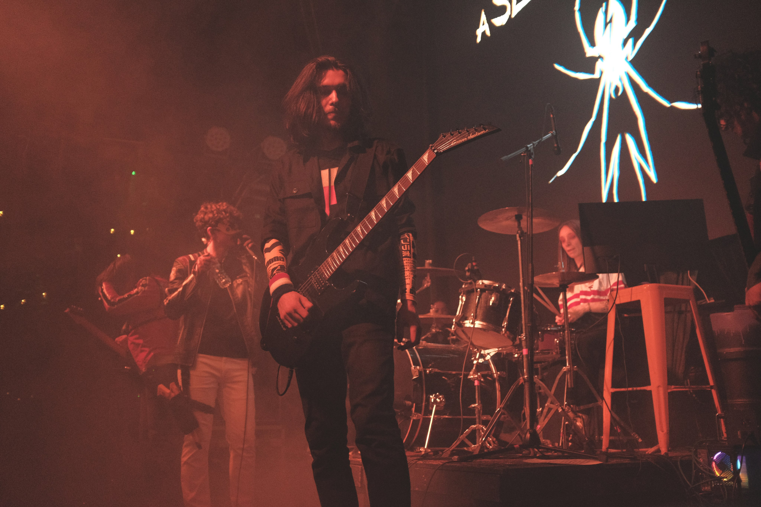 Концерт ASLEEP OR DEAD в ласточке. Репортажный фотограф в Санкт-Петербурге Даниил Могута