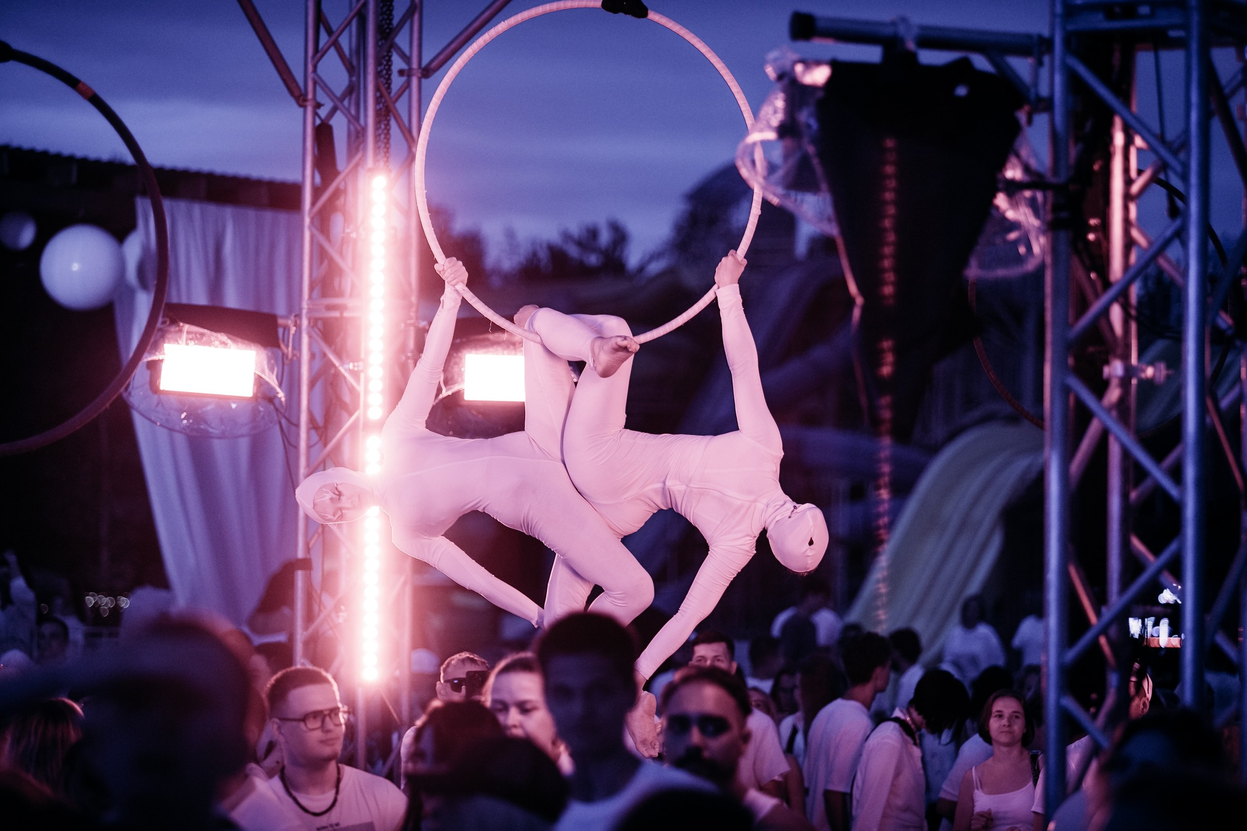 White Party @ Бархат парк. Репортажный фотограф Максим Полянский. Москва, Санкт-Петербург, Красноярск