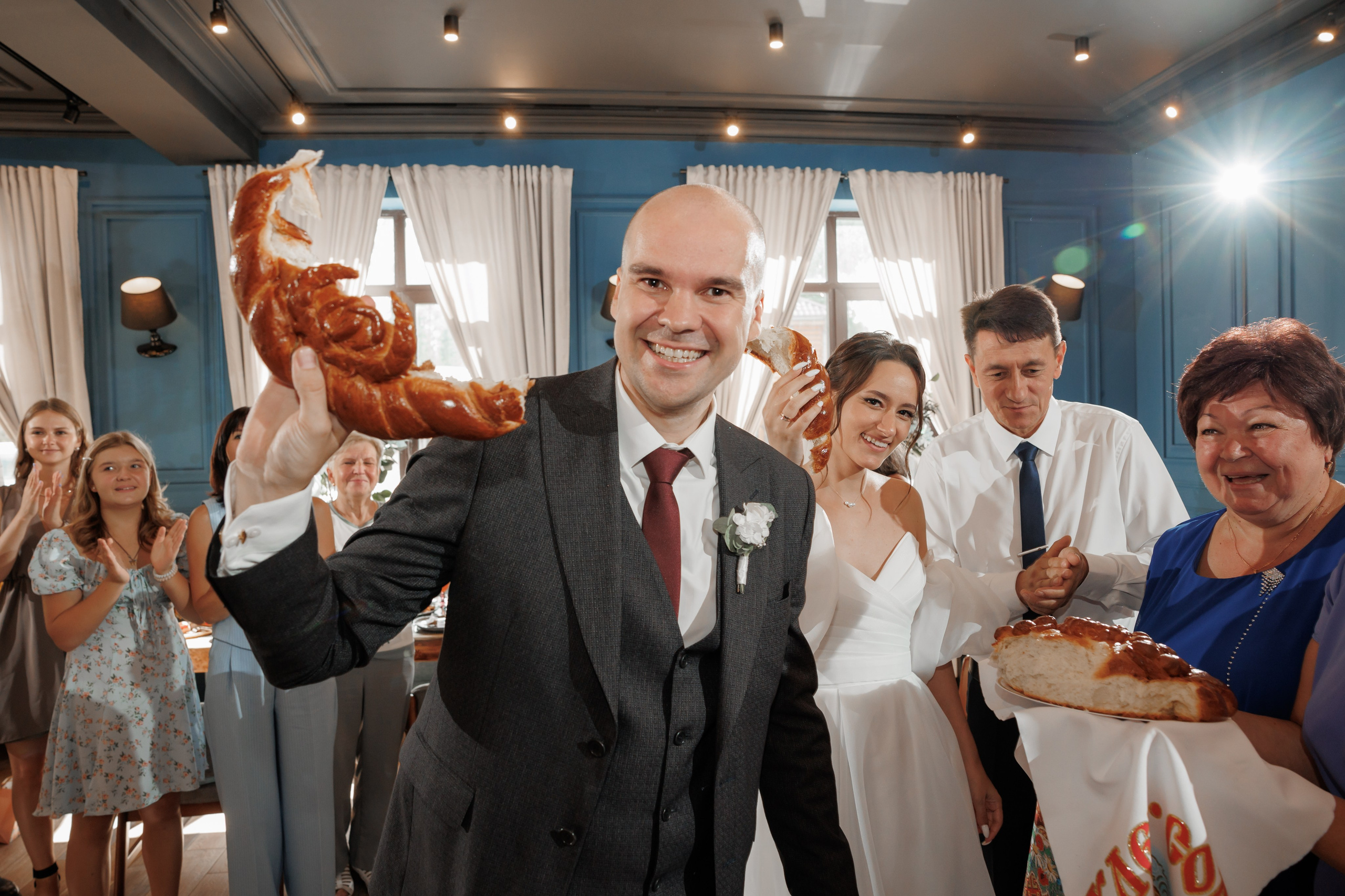 Полина и Дмитрий, загородный клуб «Барин», ЗАГС в г. Пушкино. Свадебный и репортажный фотограф (Москва, Королев и другие)