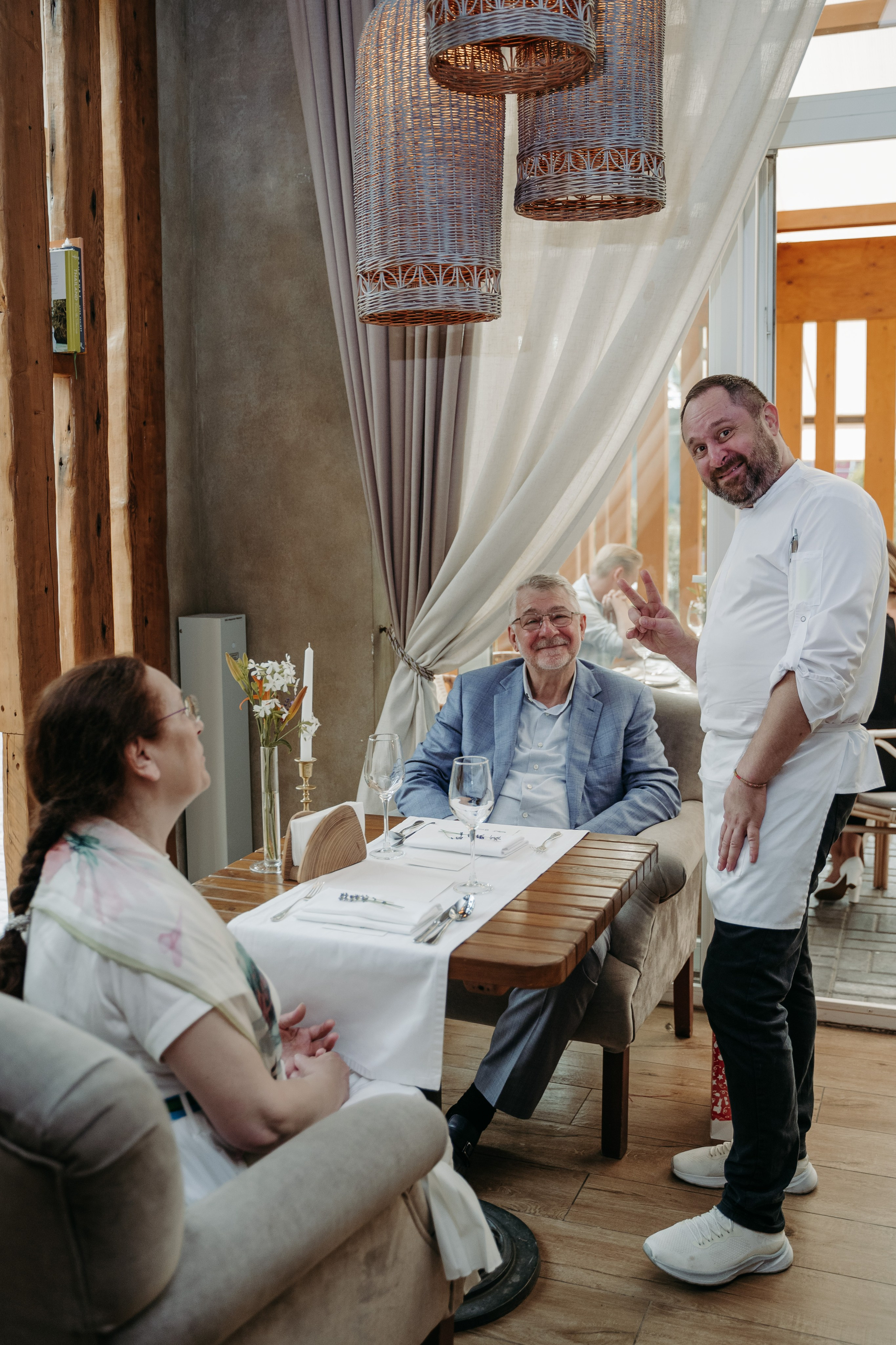 Открытый ужин с Mishlen Шеф Поварами. Репортажный и свадебный фотограф в Москве Рая Небогатова