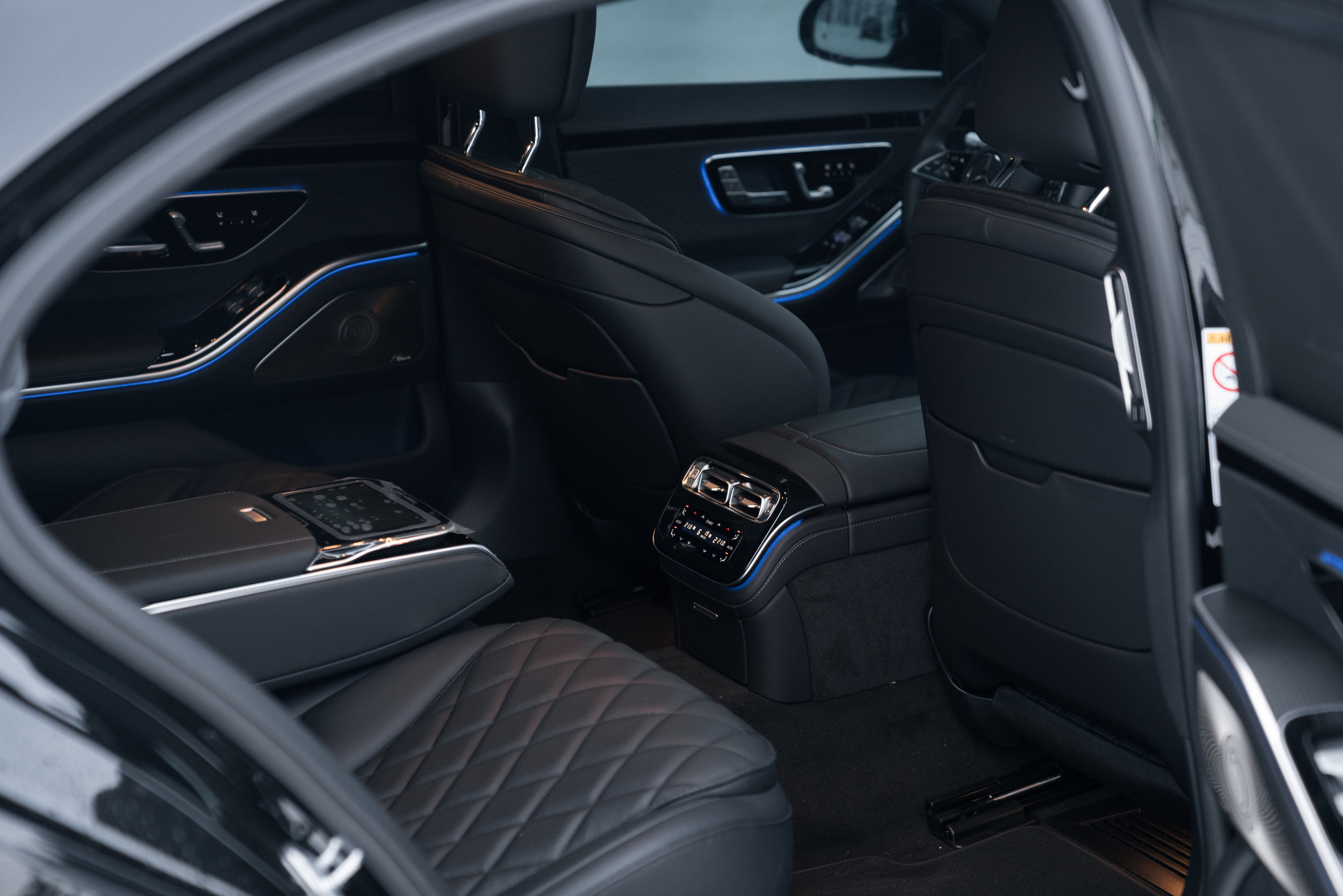 Mercedes-Benz S450. Идеальные портреты для соцсетей — Фотограф Ленар