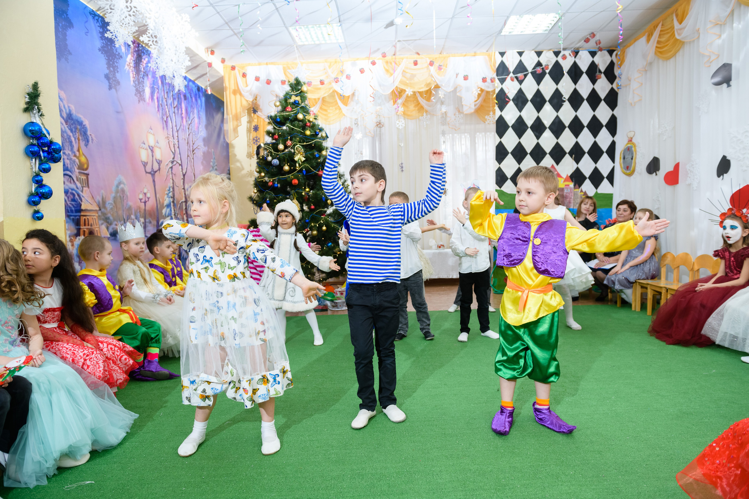 Утренник в детском саду. Фотограф в Ростове-на-Дону Маркер Елена