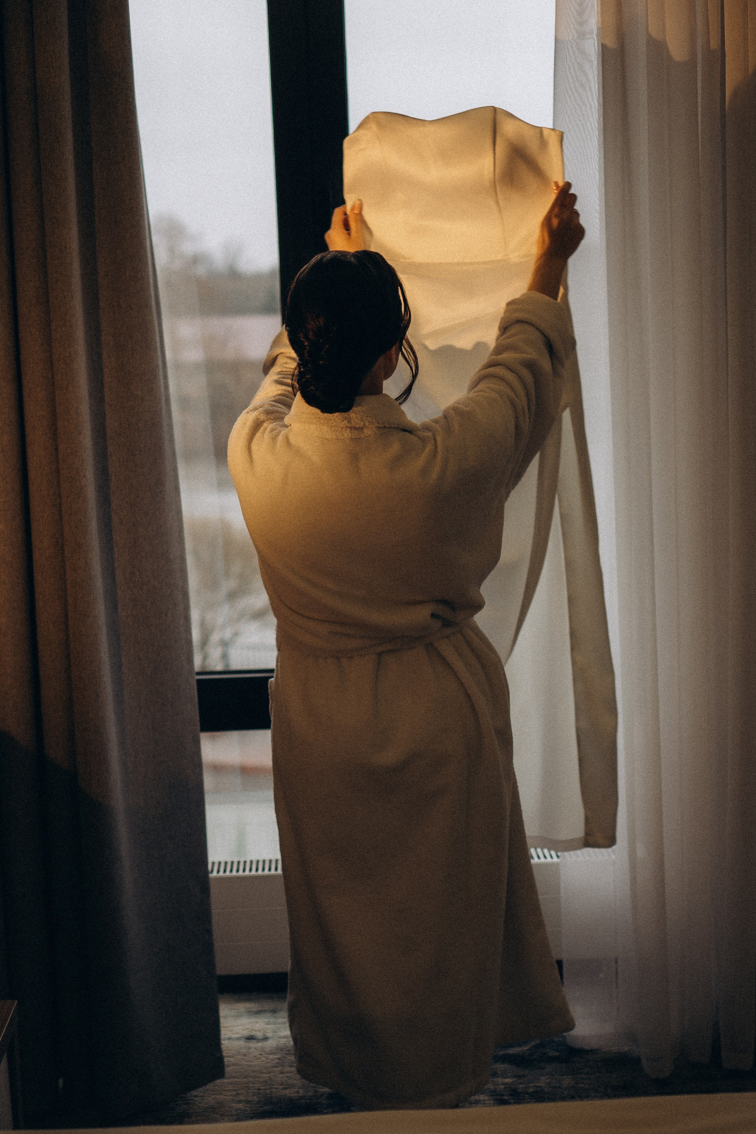 СВАДЕБНАЯ СЬЕМКА СБОРОВ ЖЕНИХА И НЕВЕСТЫ В ОТЕЛЕ И ТАКЖЕ ФОТОСЕССИИЯ В ОТЕЛЕЕ МЕГАПОЛИС БРЯНСК. Профессиональный фотограф, Санкт-Петербург — Виктория Богомолова