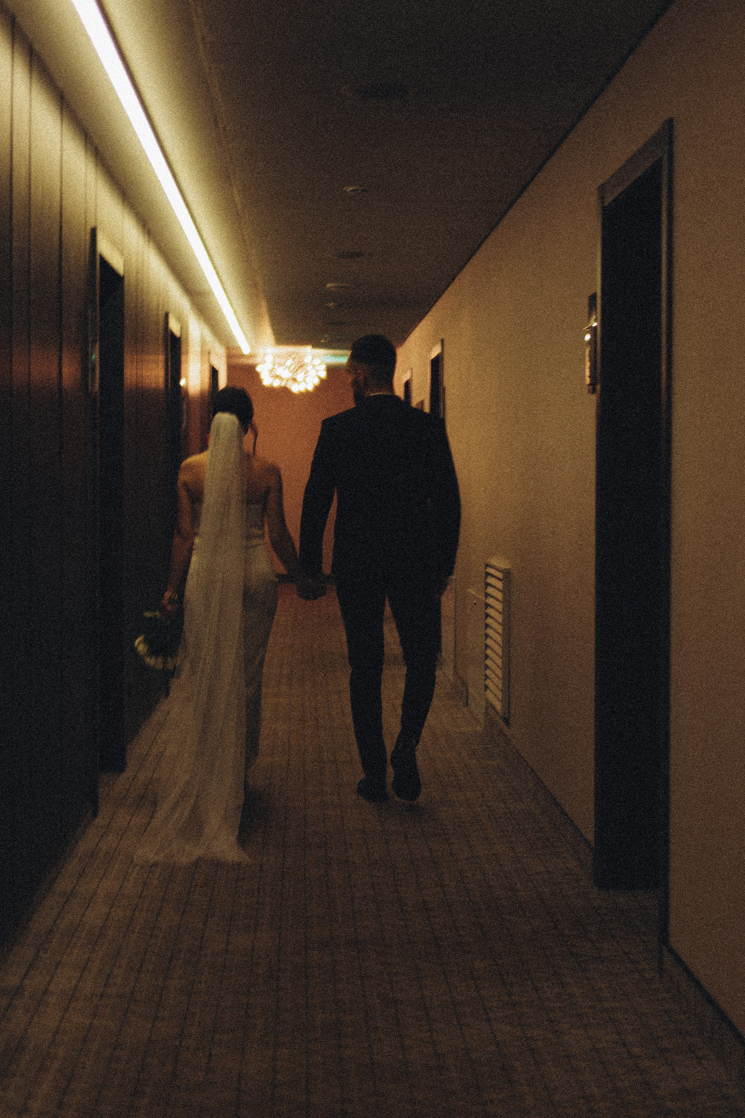 СВАДЕБНАЯ СЬЕМКА СБОРОВ ЖЕНИХА И НЕВЕСТЫ В ОТЕЛЕ И ТАКЖЕ ФОТОСЕССИИЯ В ОТЕЛЕЕ МЕГАПОЛИС БРЯНСК. Профессиональный фотограф, Санкт-Петербург — Виктория Богомолова