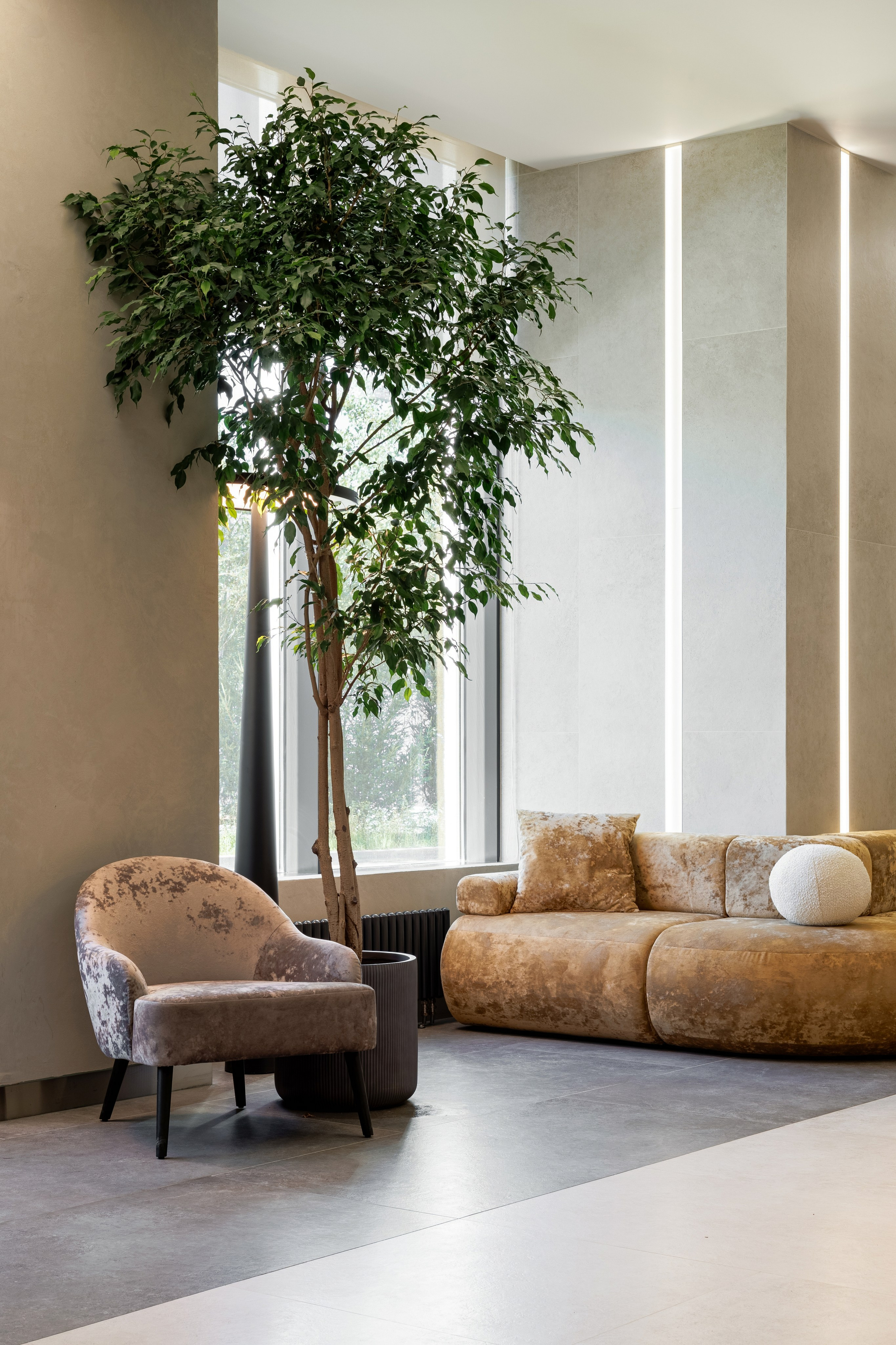 Лобби отеля Svet