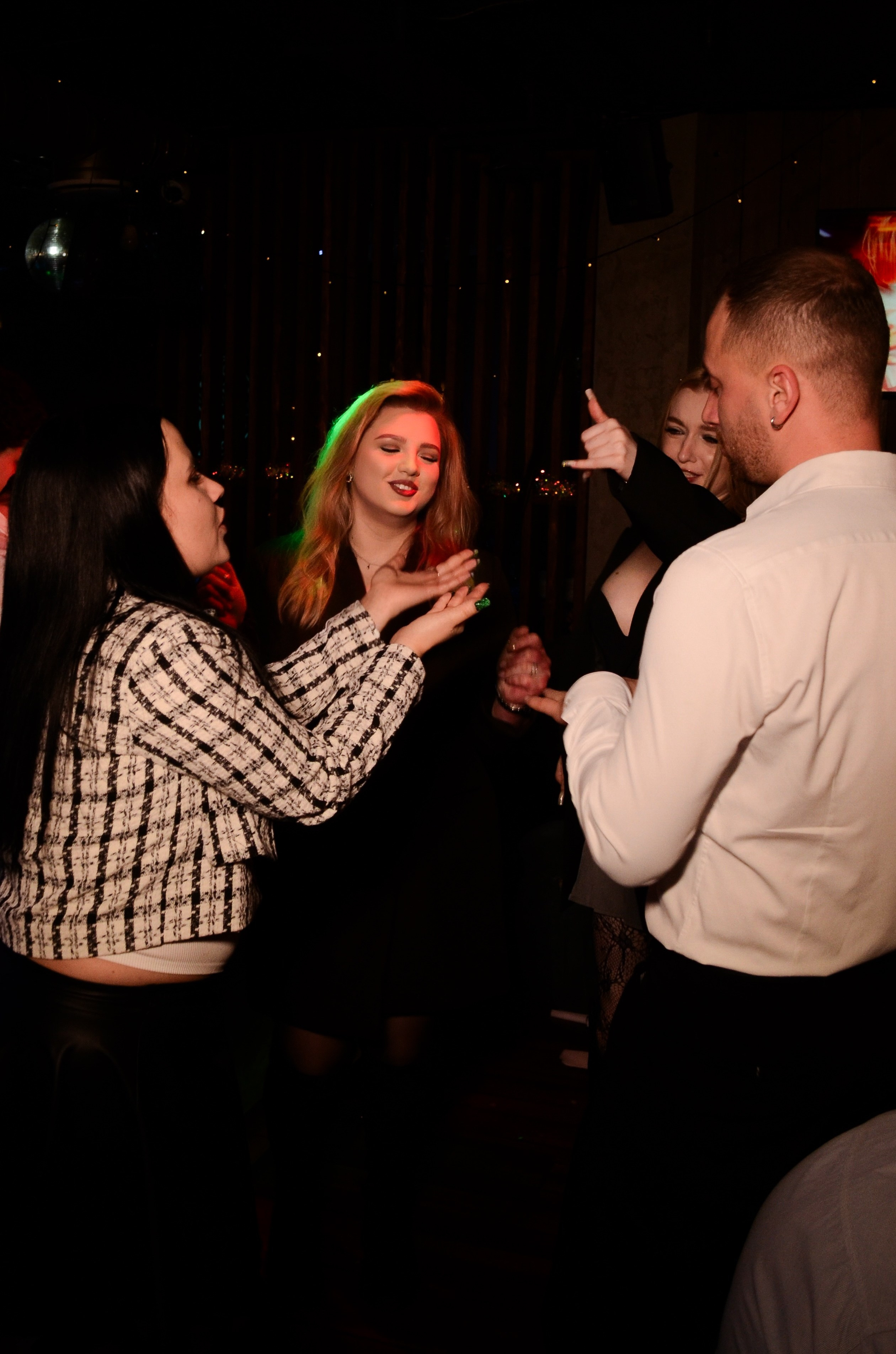 24.12.25 New Year Party. Мята Спортивная — Кальянная, караоке, бар в Минске