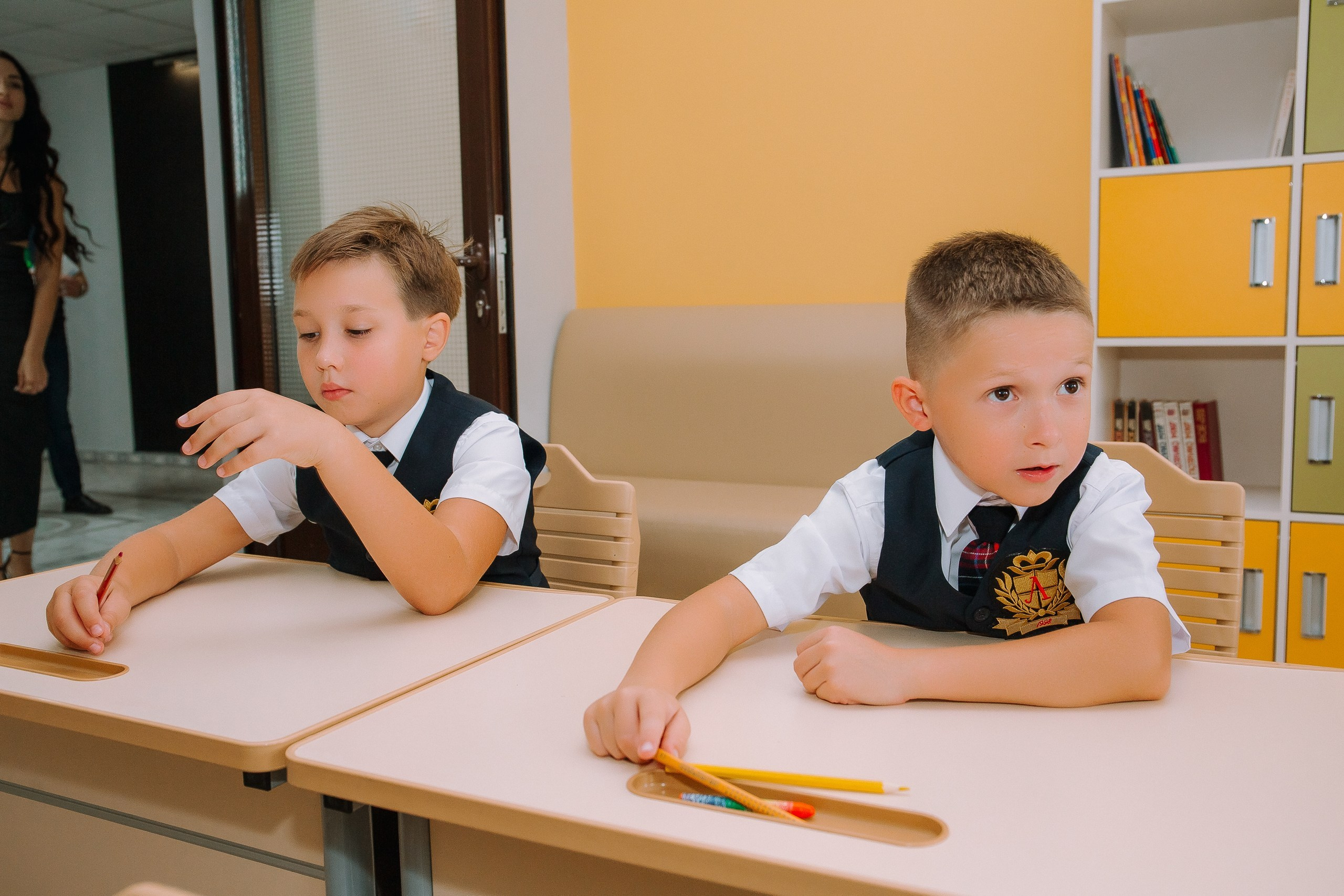 1 класс школа «Личность». Выпускные альбомы Натальи Бутко: Новороссийск, Анапа, Геленджик