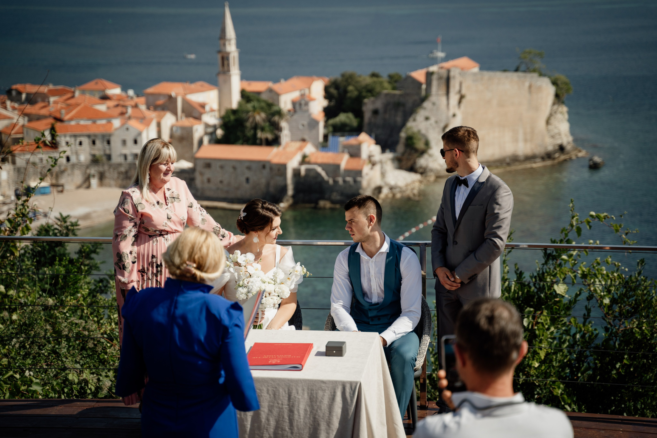 Your Montenegro Destination Wedding Photographer. Photographer in Montenegro | Фотограф в Черногории