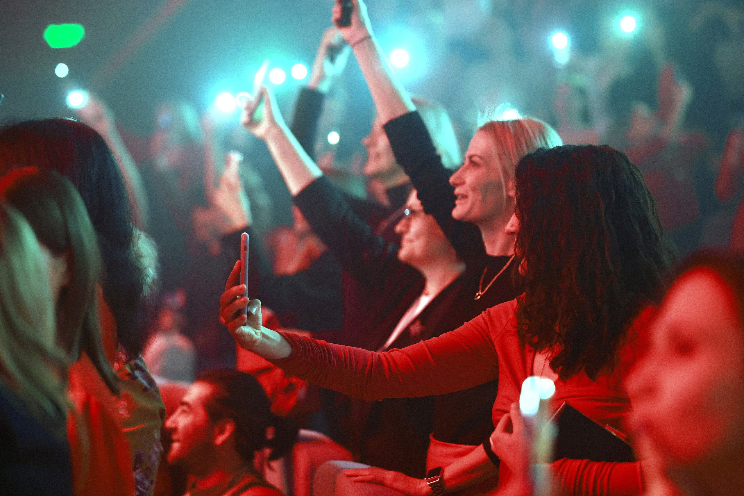 Будущий Я. Проект Марии Галантер. Фотографирую масштабные события, людей и их истории по всему миру. Константин Трубников