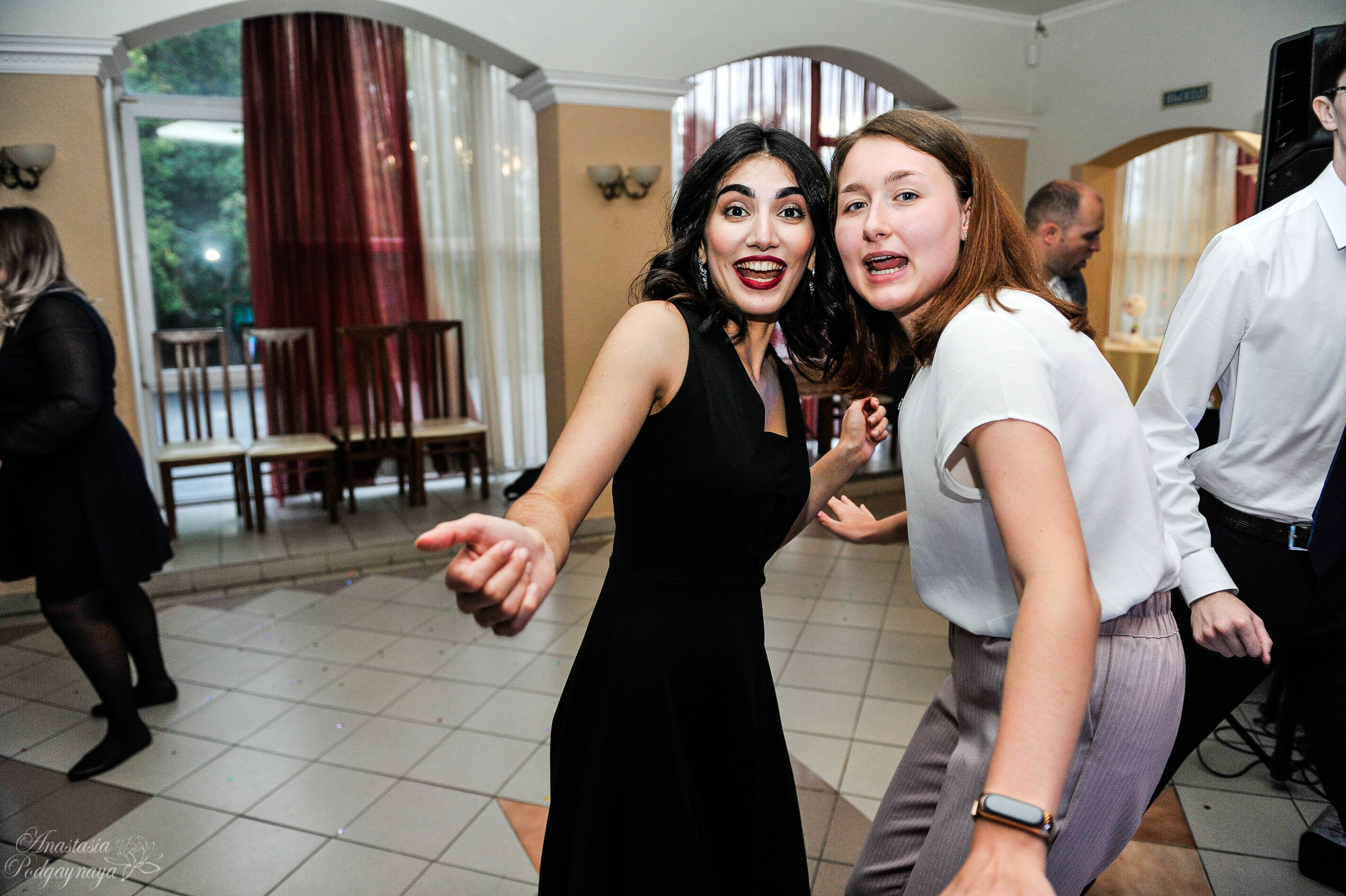 Дмитрий и Анастасия. Семейный и женский фотограф, контент фотосессия в Екатеринбурге