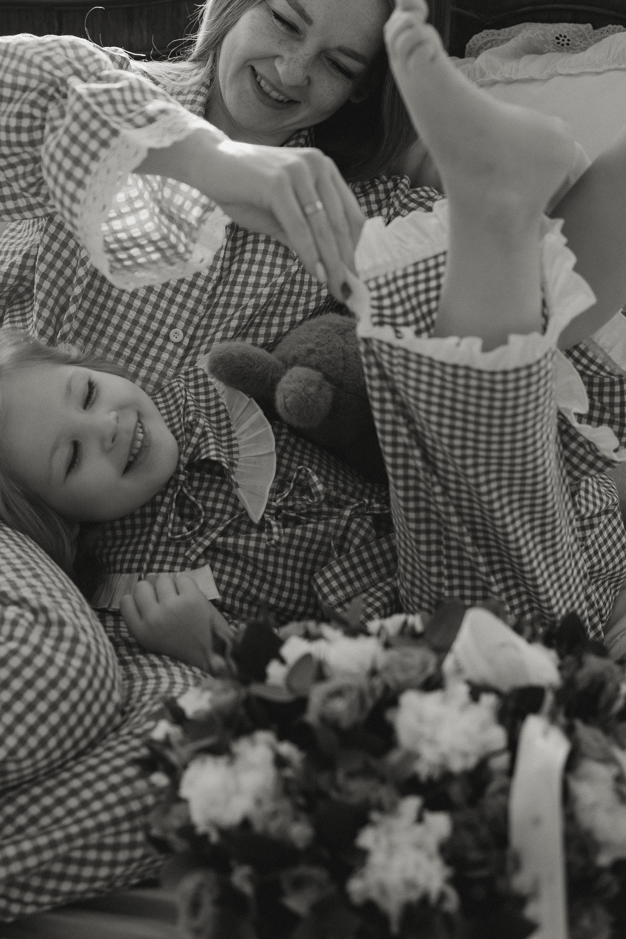 Та самая милая фотосессия мамы и доченьки в студии (февраль, 2026г), г. Обнинск (Калужская обл.). Надежда Стар семейный и церковный фотограф в Жукове и Калужской области