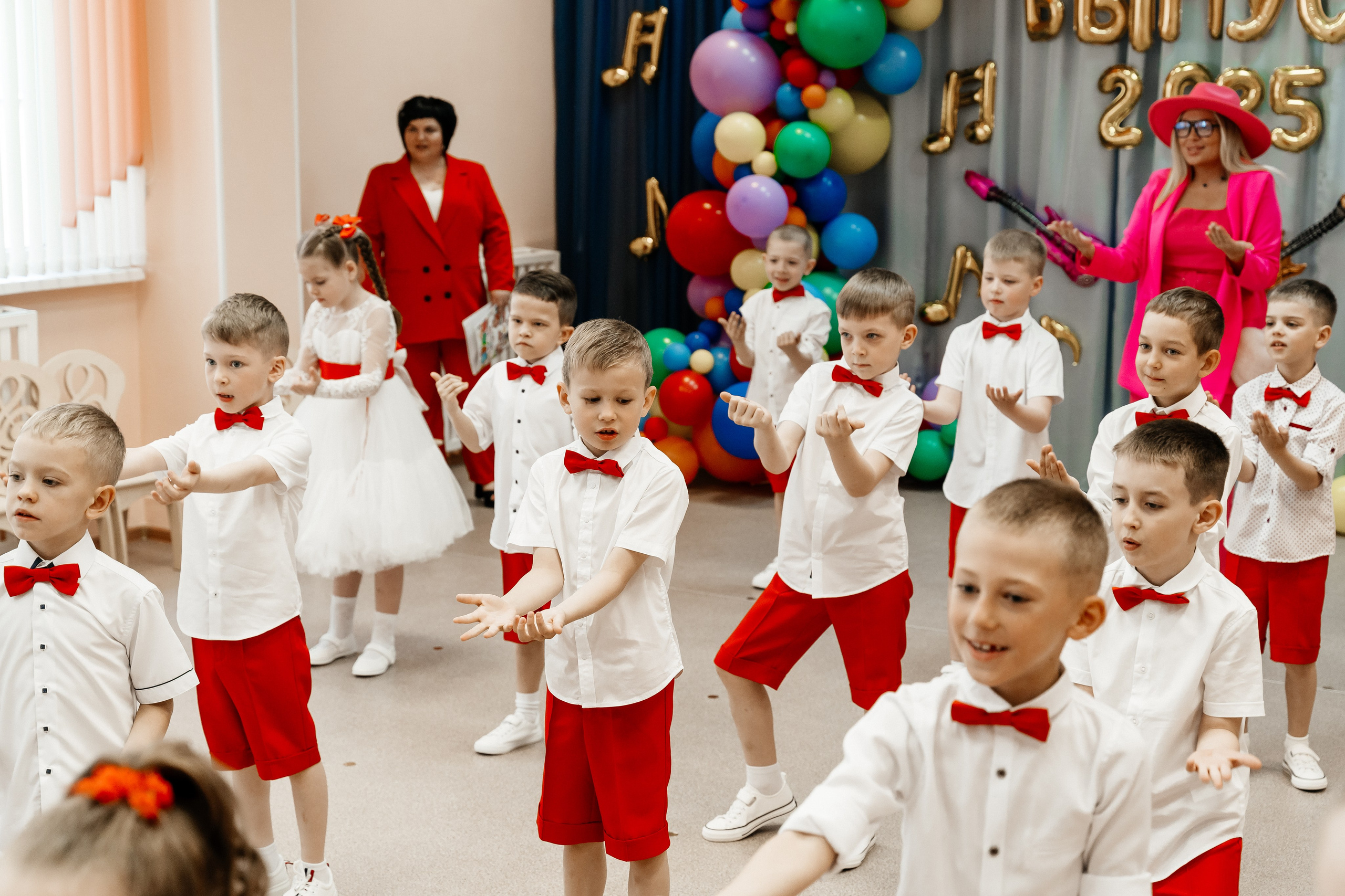 Репортаж с выпускного. Пример 3. Фотограф Ким Наталья в Красноярске