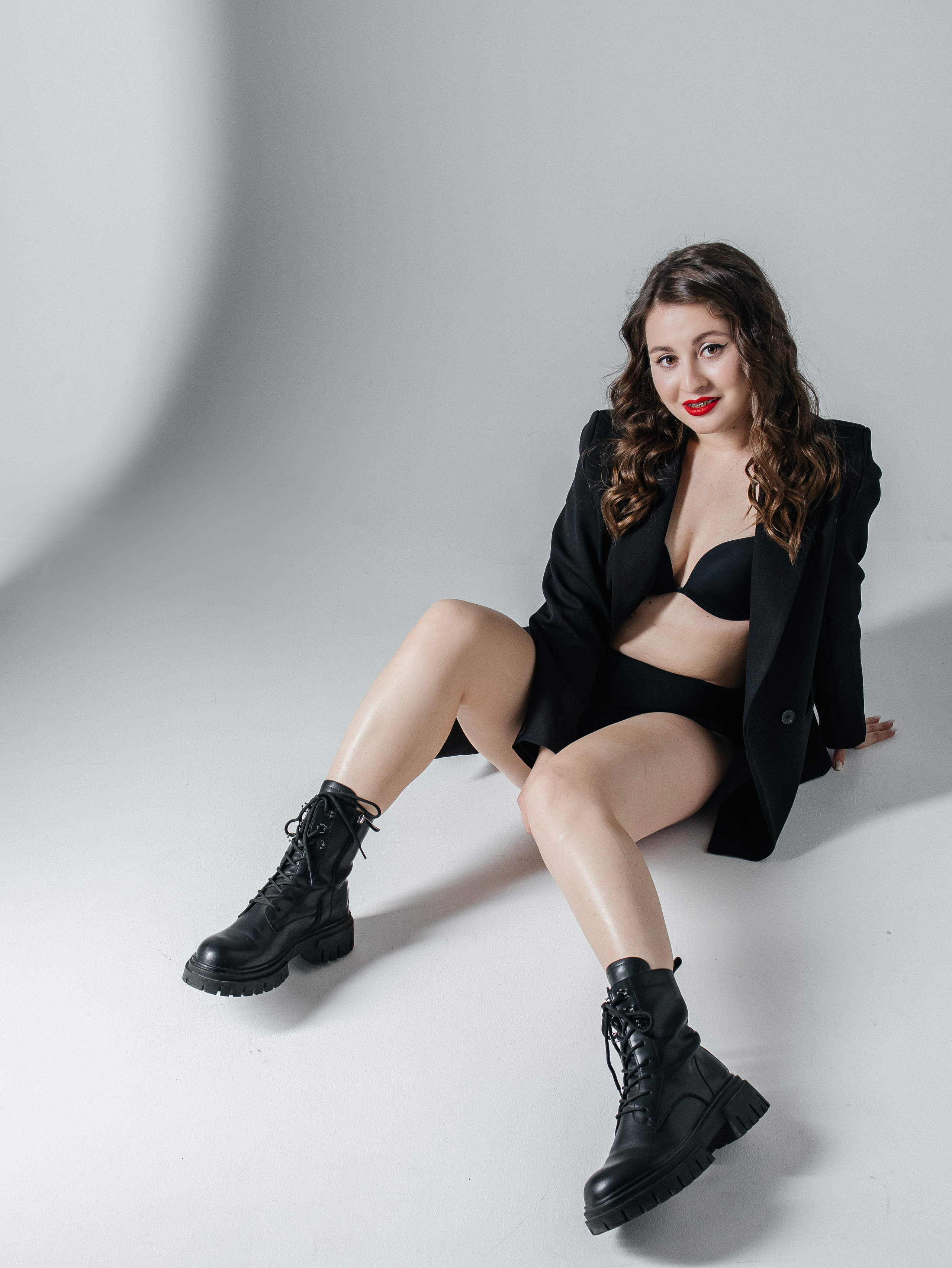 Виктория. Главная