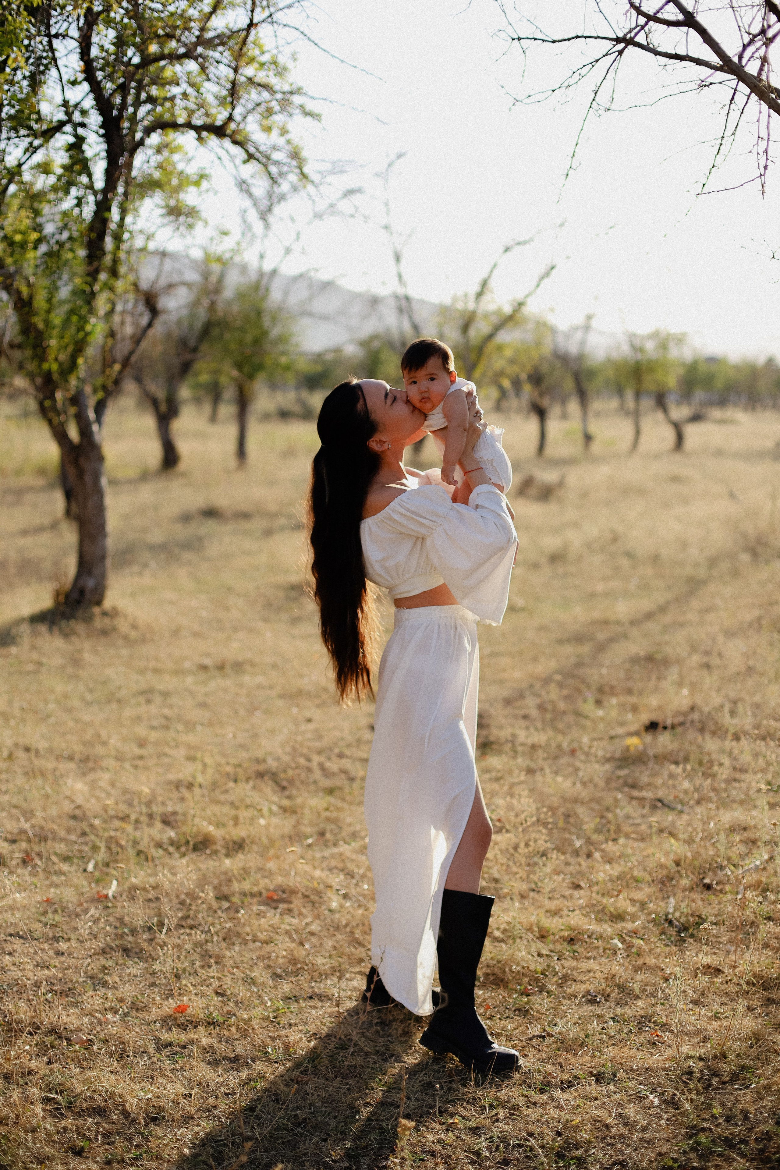 На закате. Фотограф в Алматы и Москве Даша Пушкина