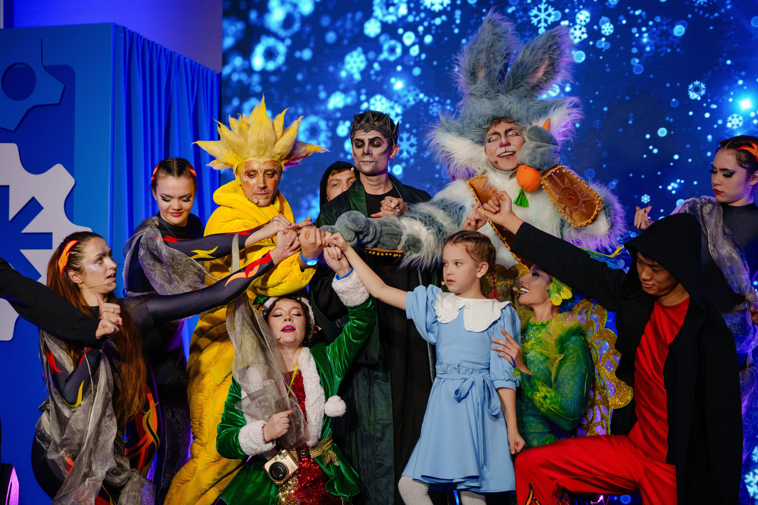 Репортажный фотограф VK Елка. Репортажный фотограф Москва Сергей Дружинин