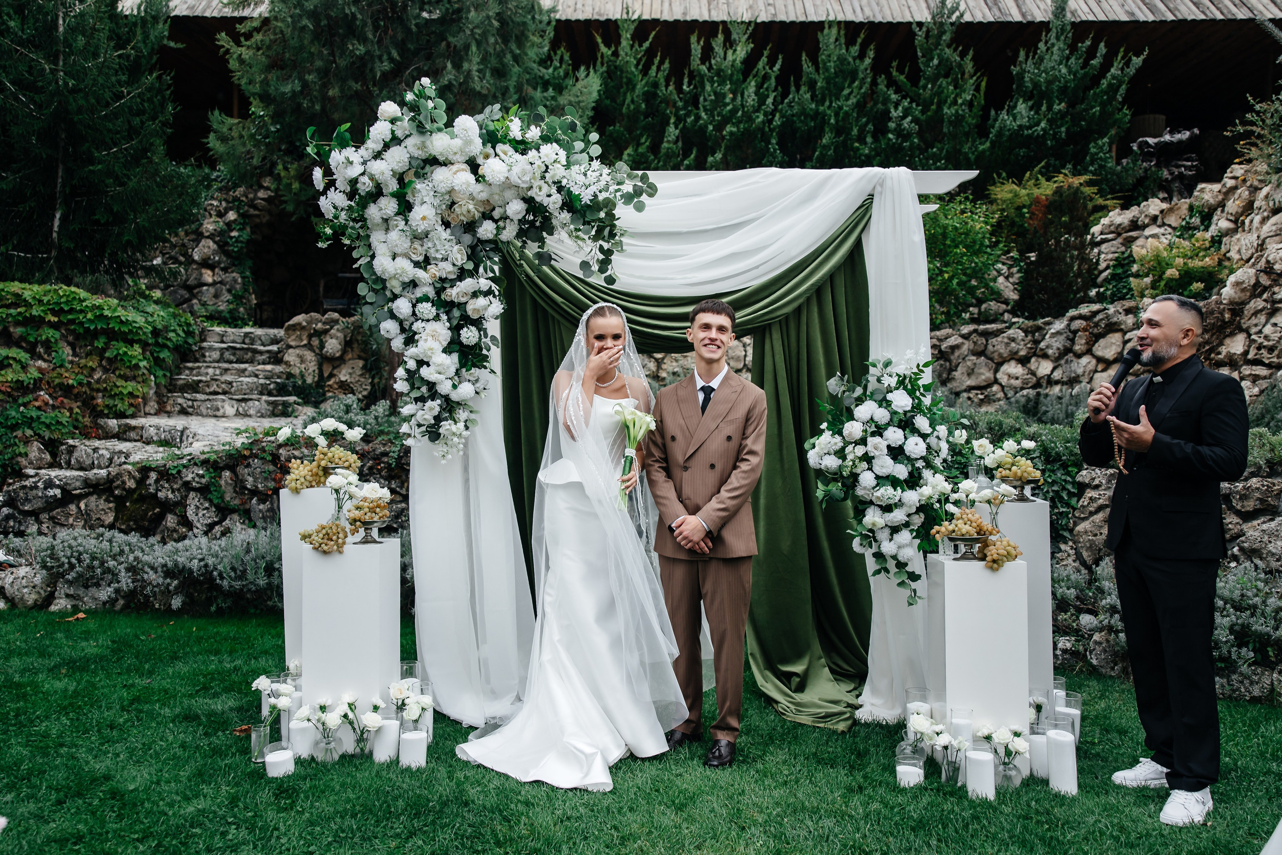 Анонс свадьбы для Павла и Евгении. Усадьба Феодоро. Свадебный фотограф в Крыму и Севастополе Ольга Баскакова