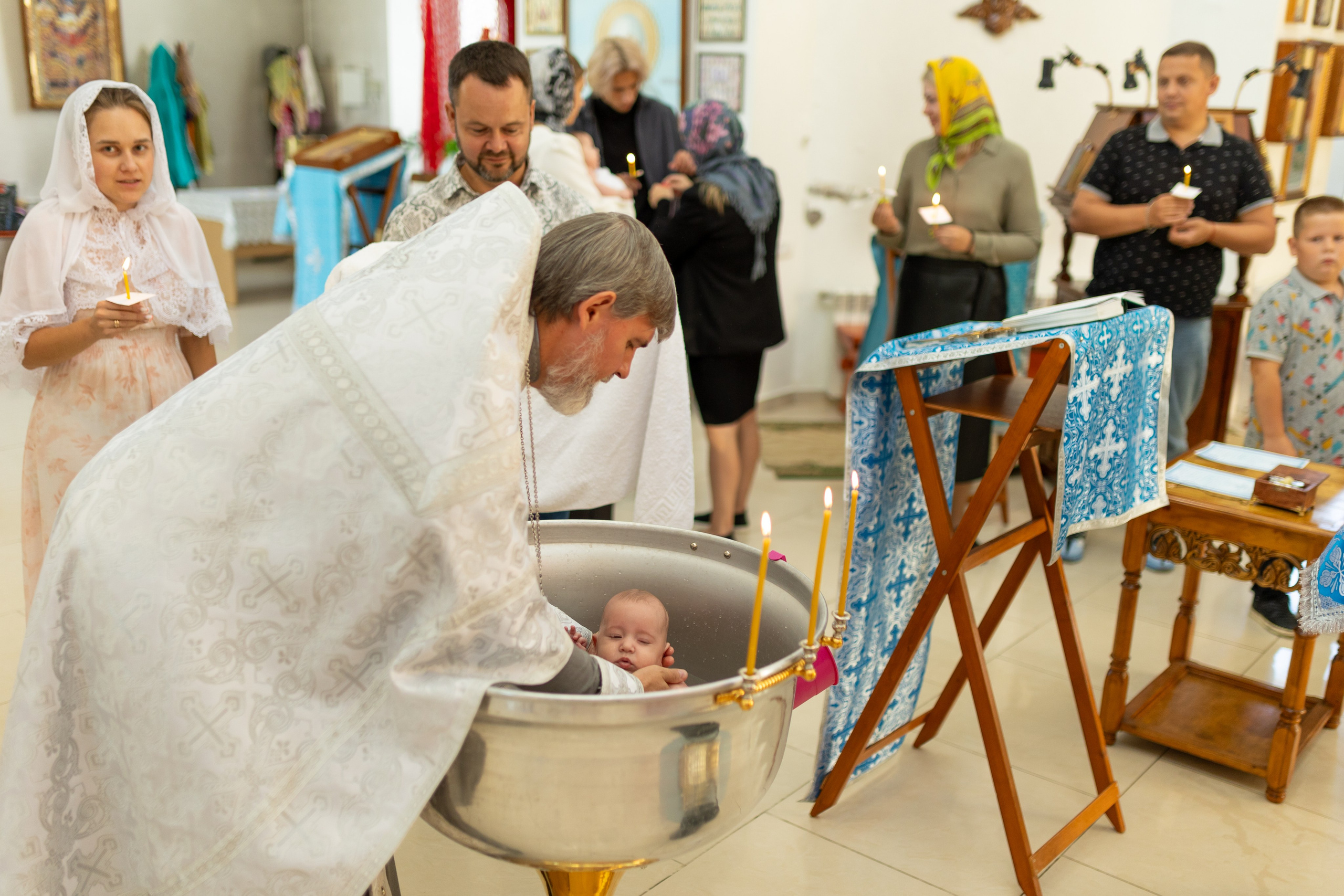 Крещение Артёма (все фото с таинсвта крещения). Фотограф новорожденных. Детский и семейный фотограф Марьяна Юдина