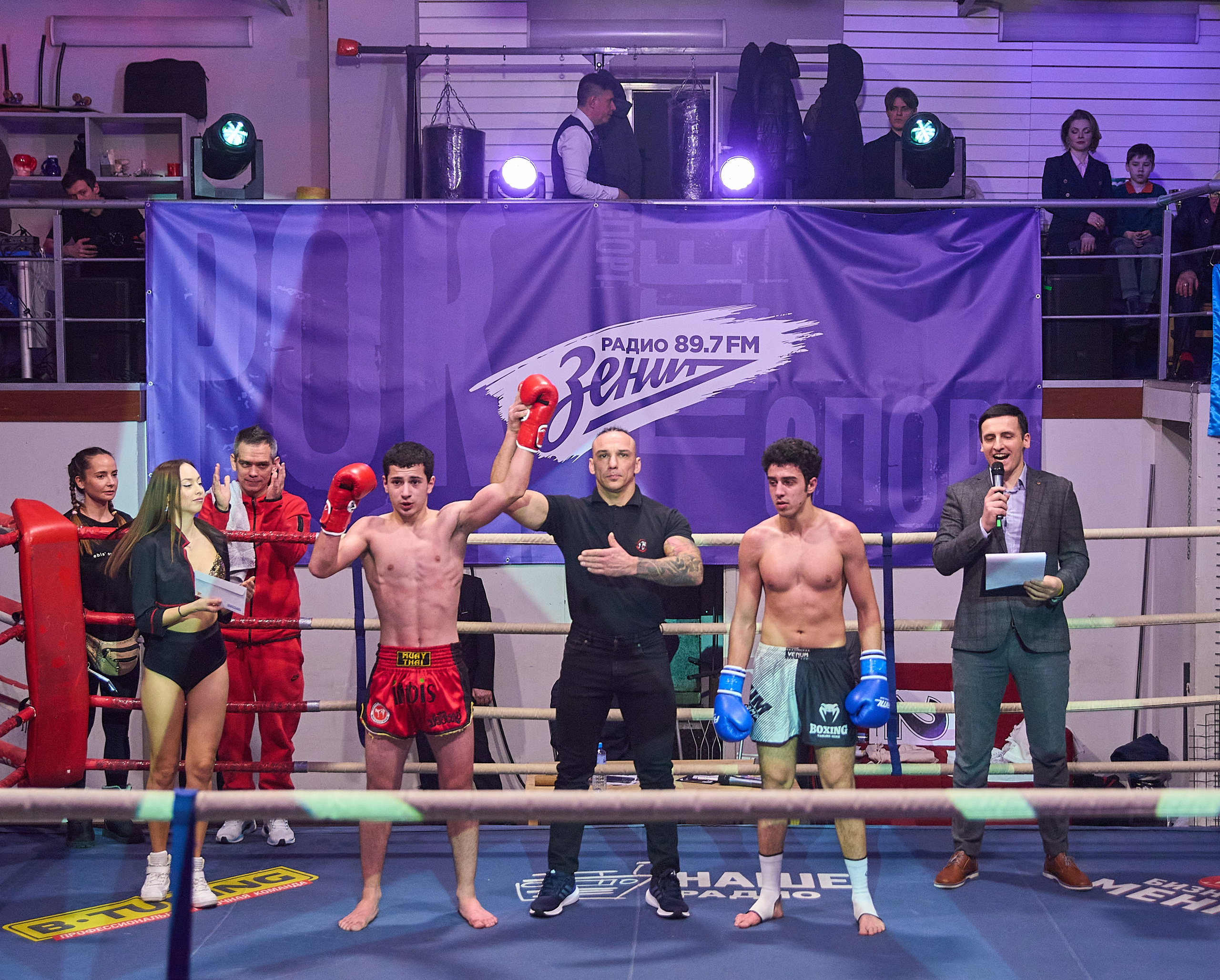 «Ультиматум удара» — бокс. Профессиональный спортивный фотограф в Санкт-Петербурге