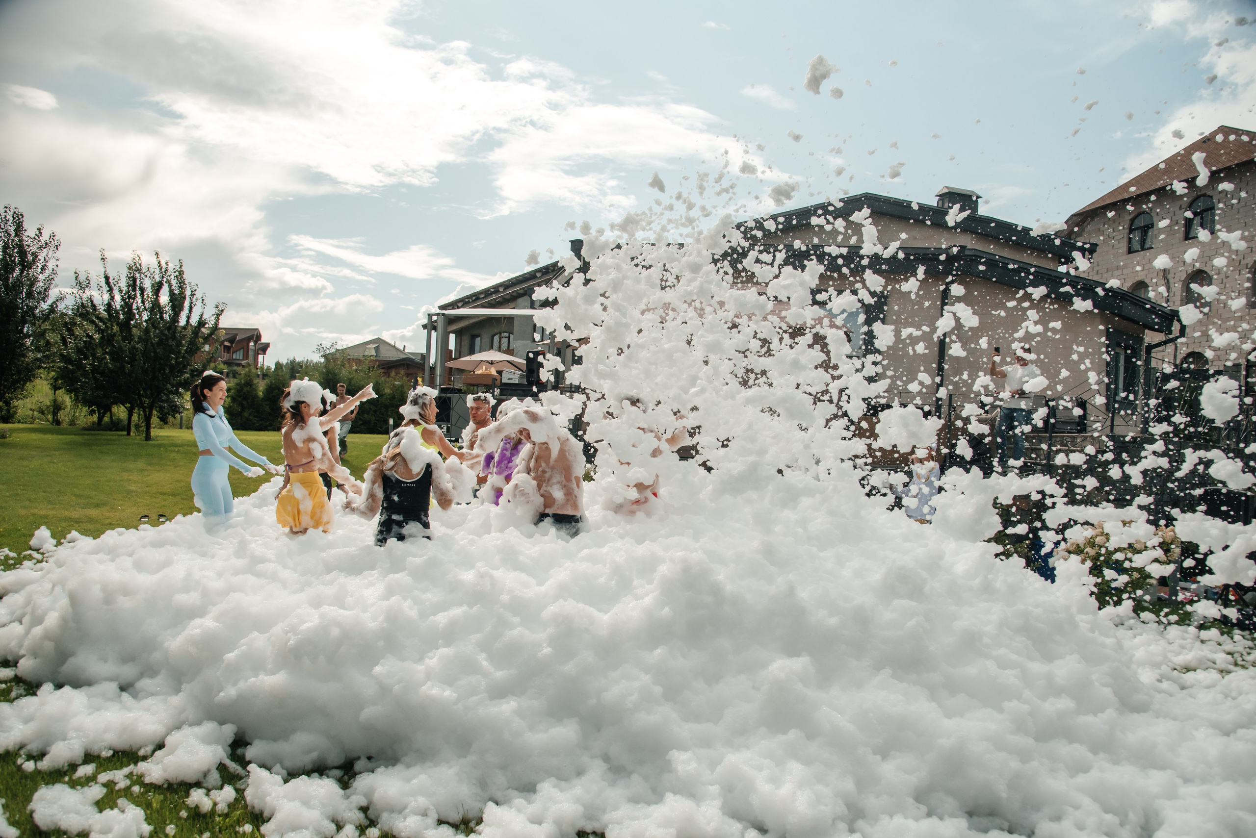 Пенная вечеринка. Свадебный и семейный фотограф в Москве Елена Брюханова
