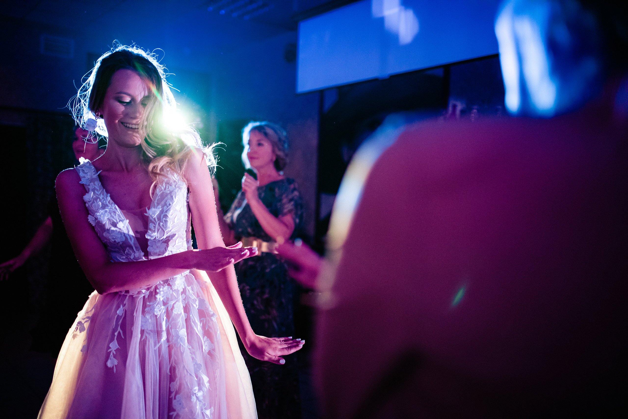 Свадебная фотосъёмка Марка и Анны в Абакане. Свадебный и репортажный фотограф в Москве Владимир Сергеев | Naysaikolo