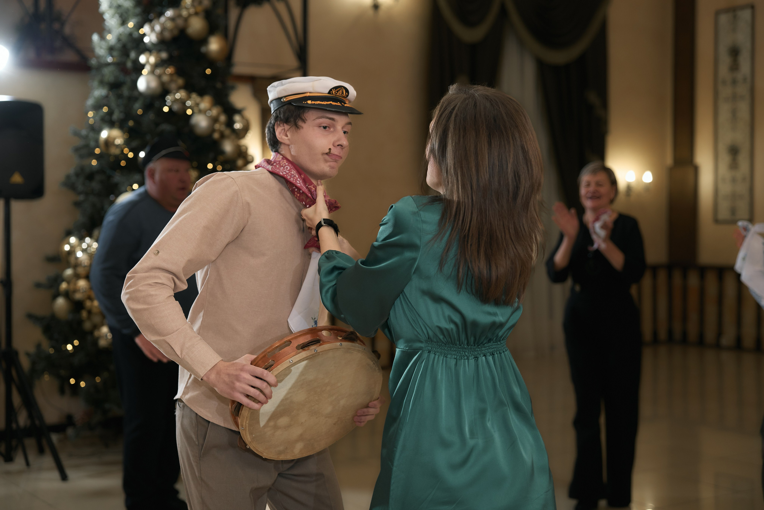 Корпоративы. НаВеселе…)) Тамада (Ведущий) в Туле! Юбилеи, Свадьбы, Корпоративы! Ростовые куклы! И всё необходимое для Вашего Праздника!