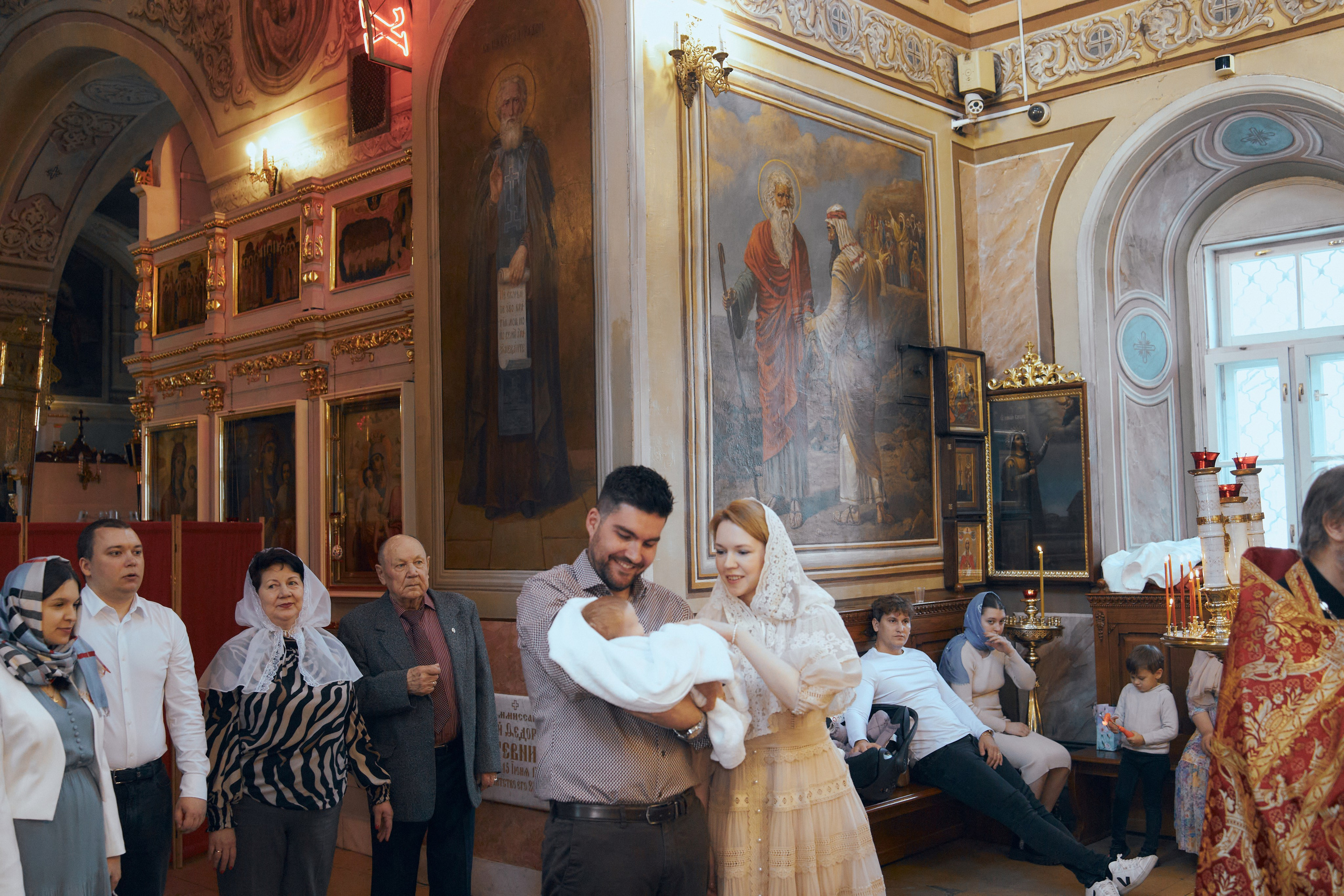 Фотограф на Крещение Домодедово Москва Подольск. Свадебный семейный Фотограф в Домодедово и Москве Дарья Капитанова
