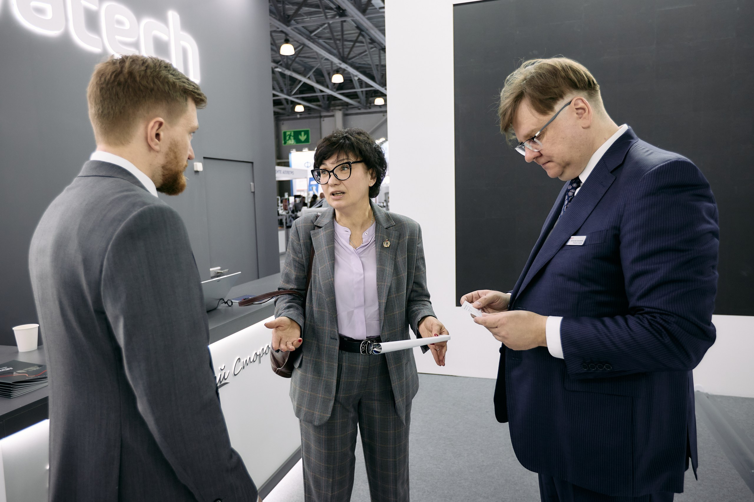 Дентал Салон 2026: Vatech. Свадебный и репортажный фотограф Дмитрий Кононенко